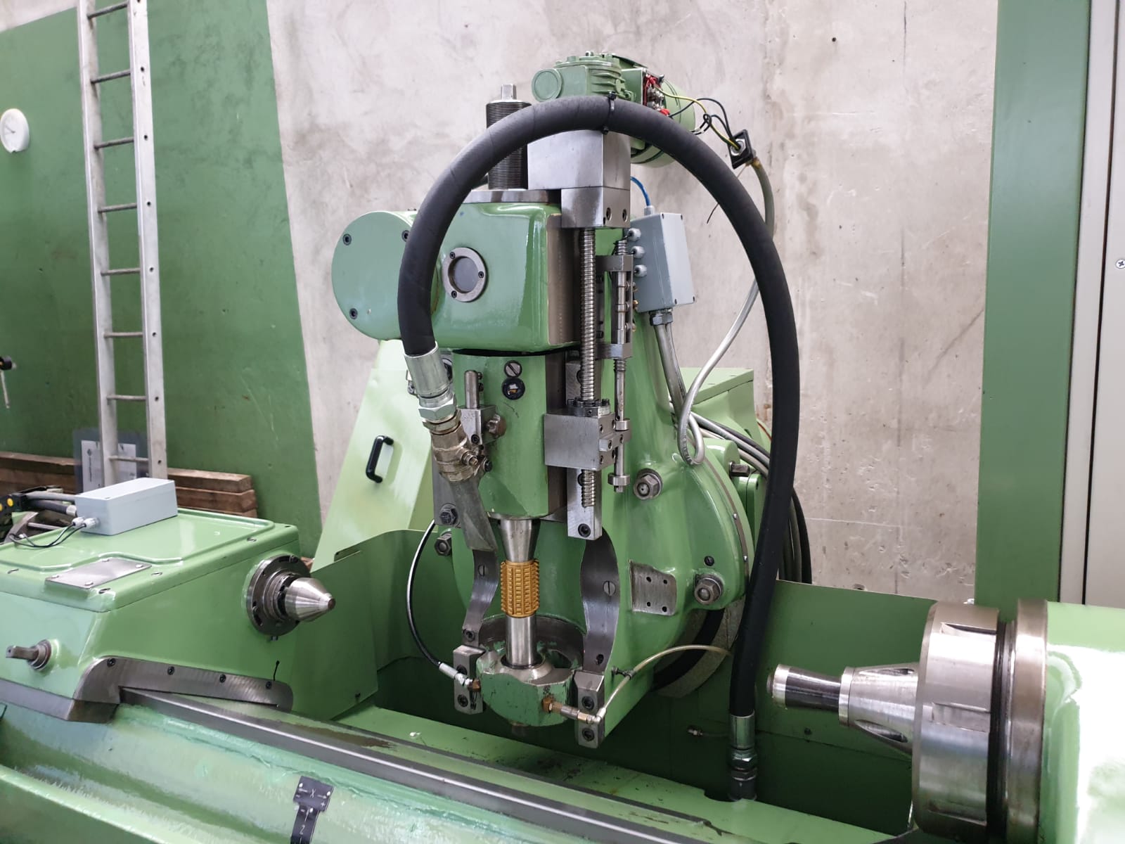 Usato Dentatrice a creatore orizzontale PFAUTER RS9K CNC