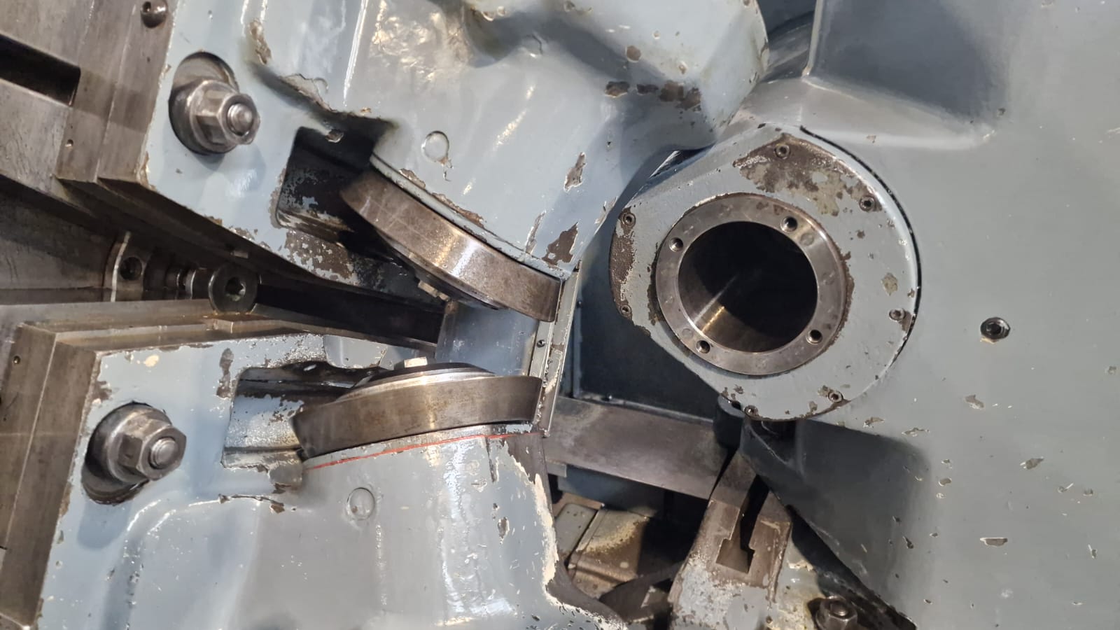 Usato Dentatrice per ingranaggi conici diritti GLEASON 104 Coniflex