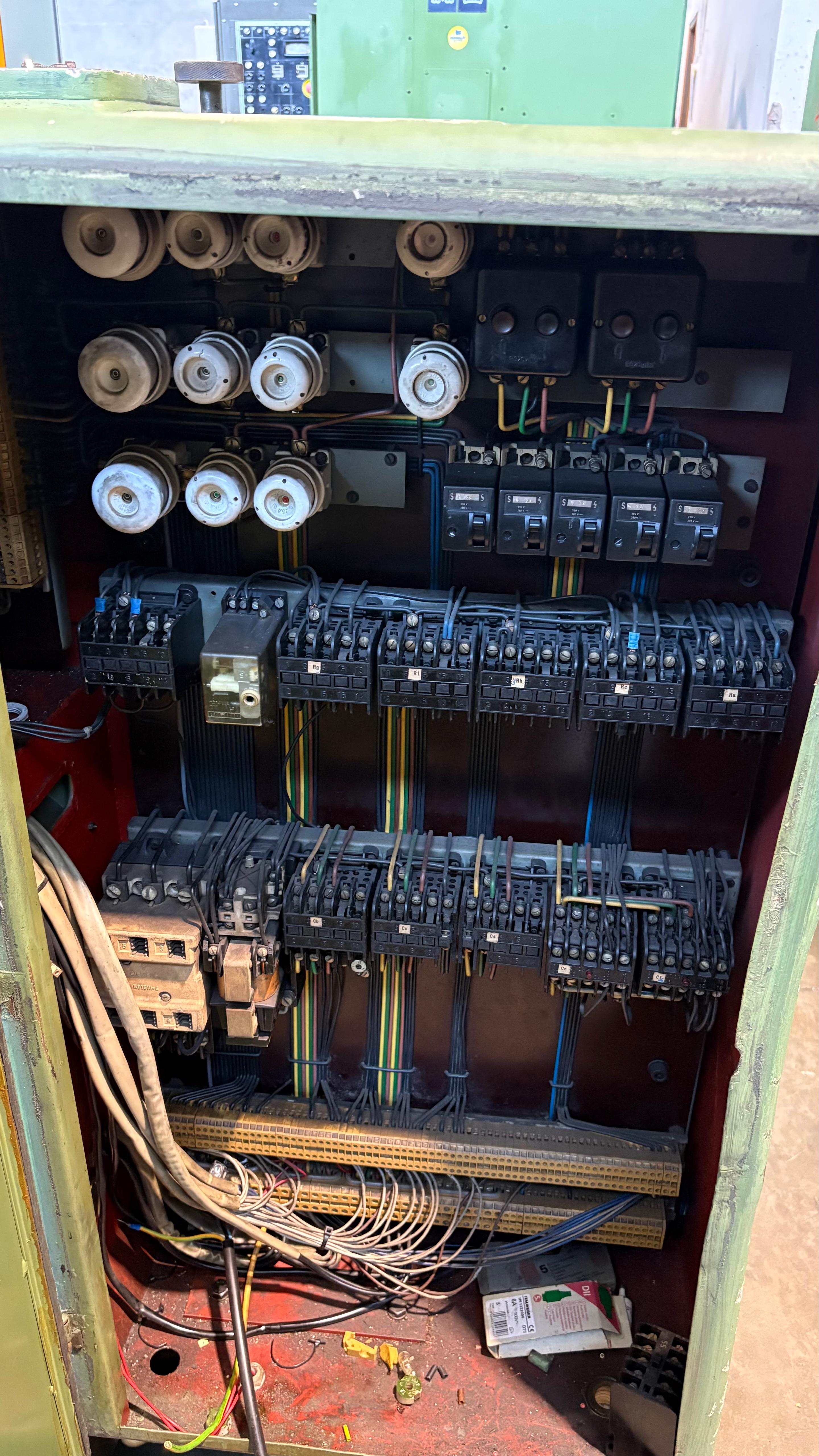 Usato Dentatrice a creatore PFAUTER RS9K