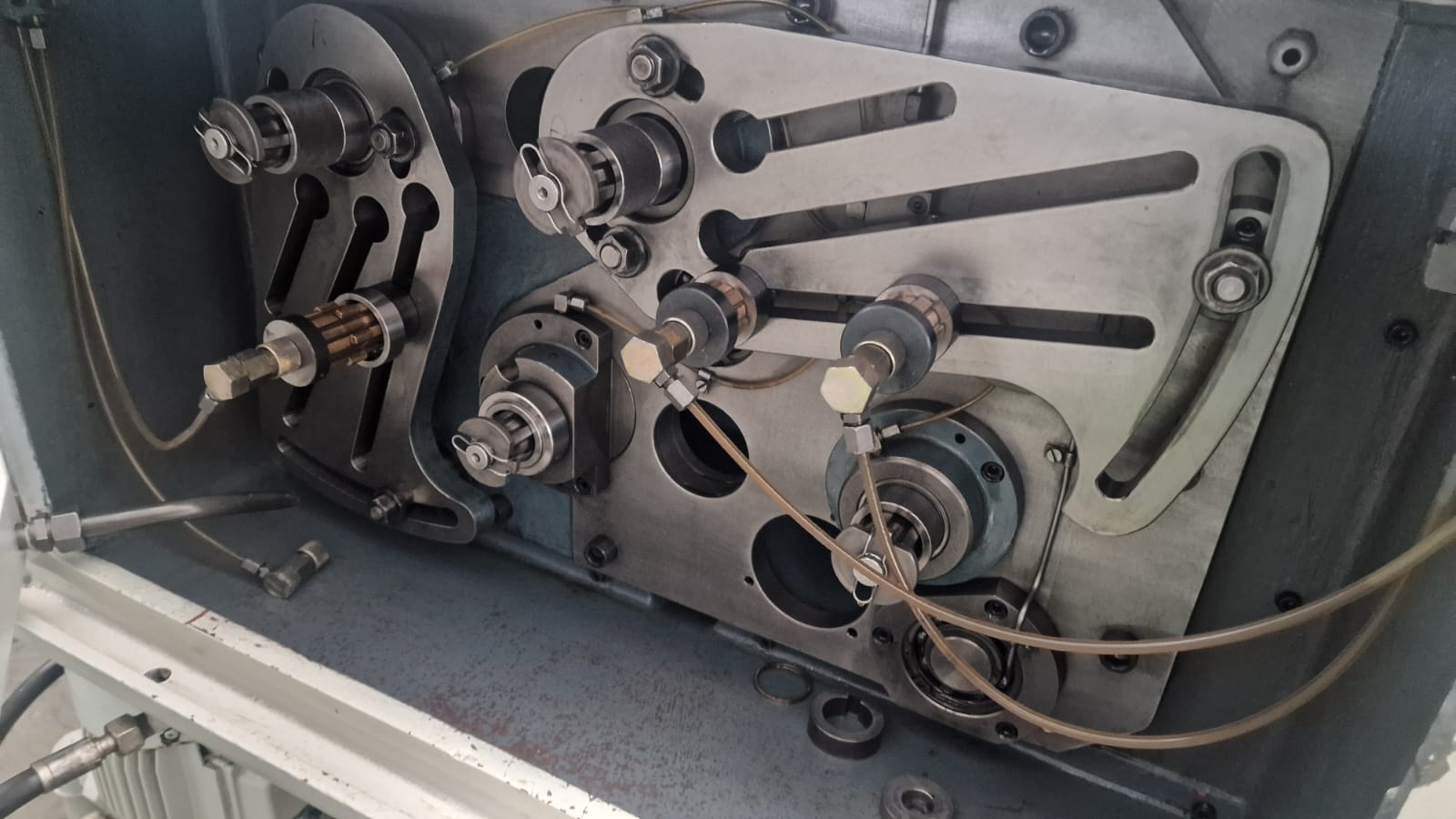 Usato Dentatrice a creatore LIEBHERR L200