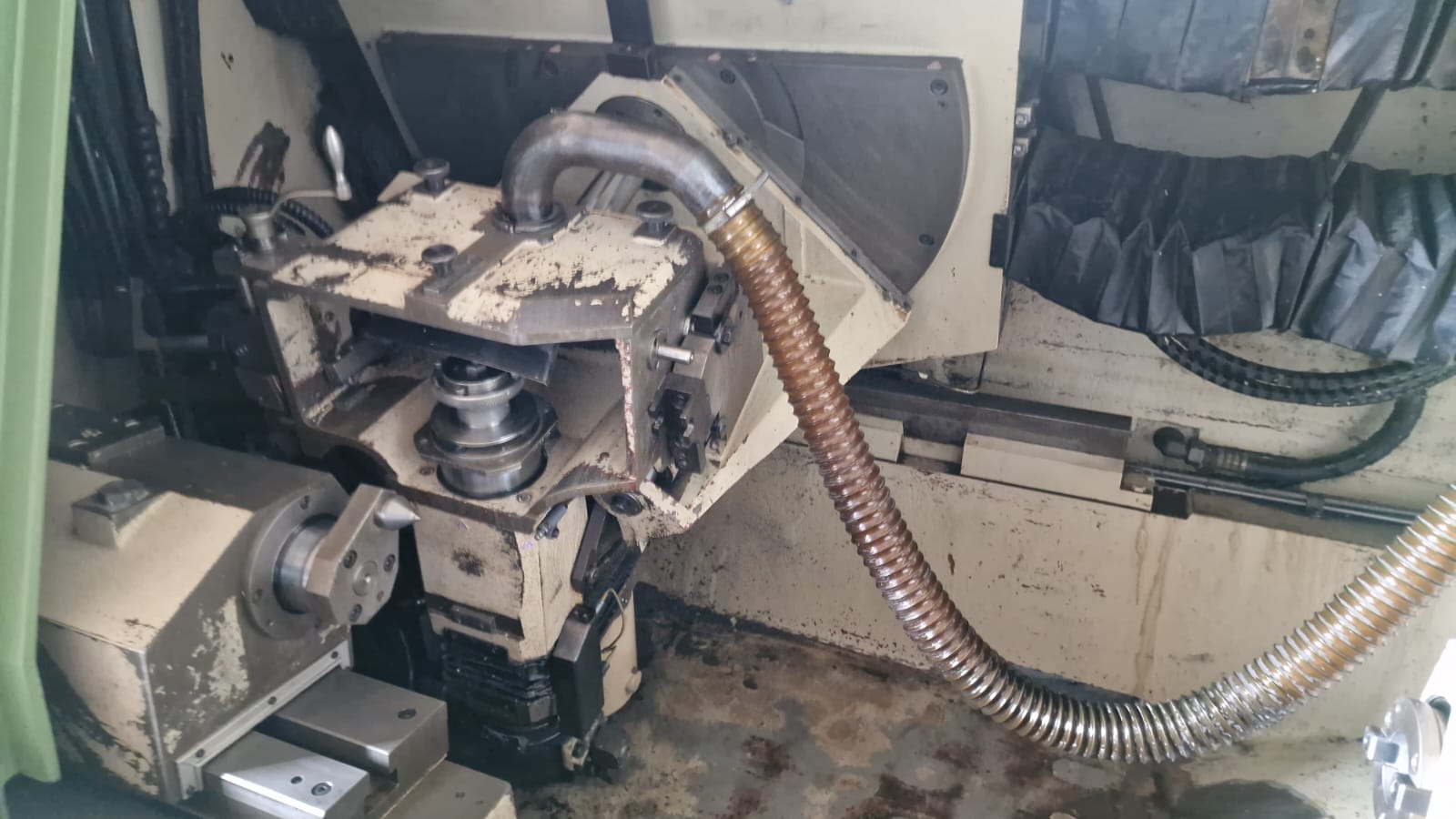 Usato Affilatrice per creatori KLINGELNBERG SNC 30