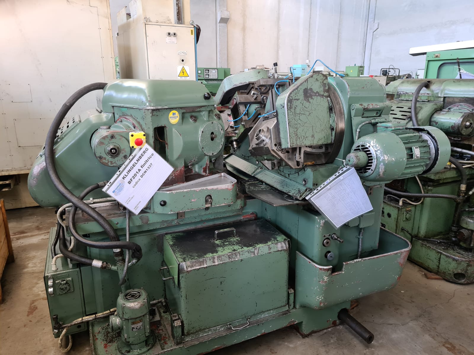 Usato Dentatrice per ingranaggi conici diritti  KLINGELNBERG BF 201A