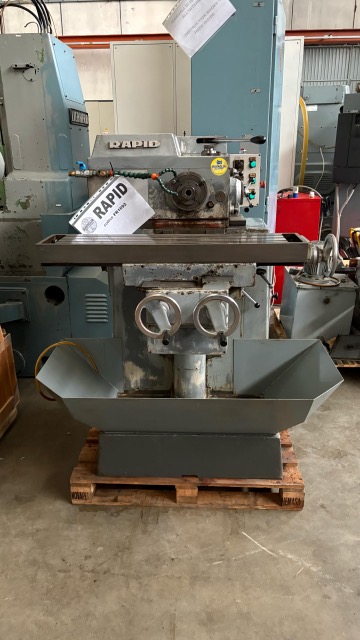 Usato Fresatrice per chiavette DORIA 200 NK