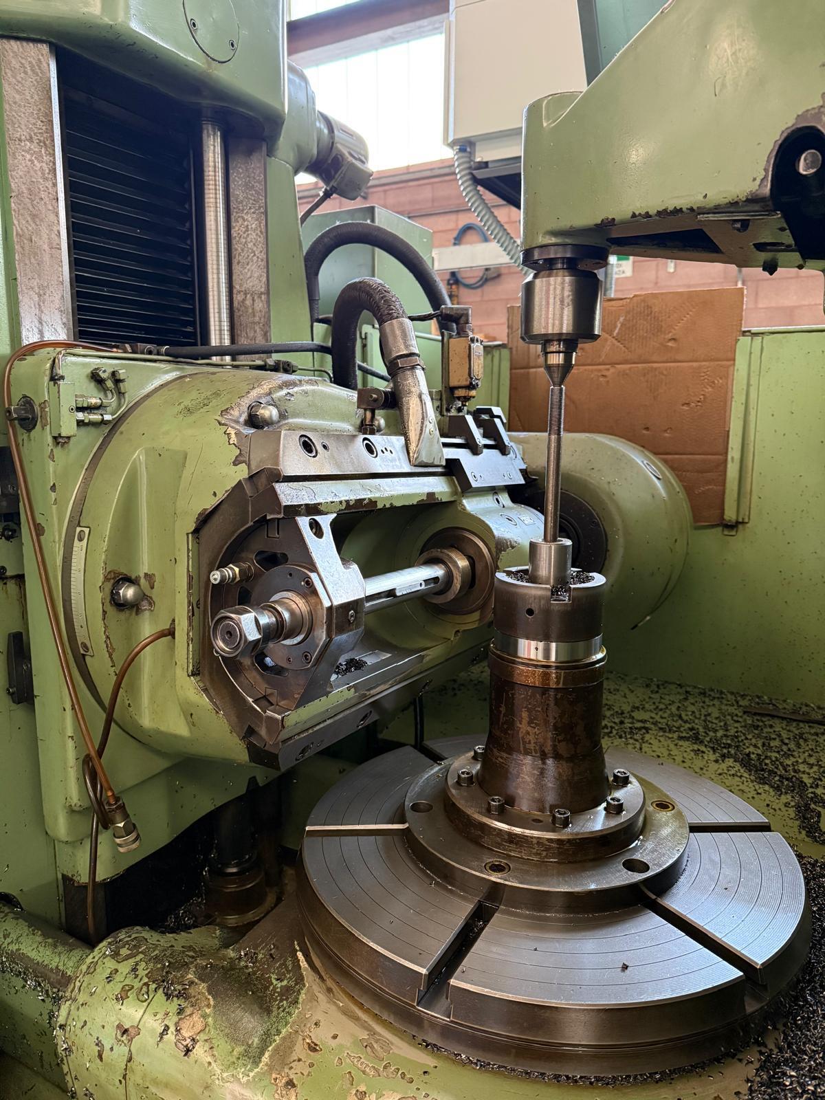 Usato Dentatrice a creatore PFAUTER P 630