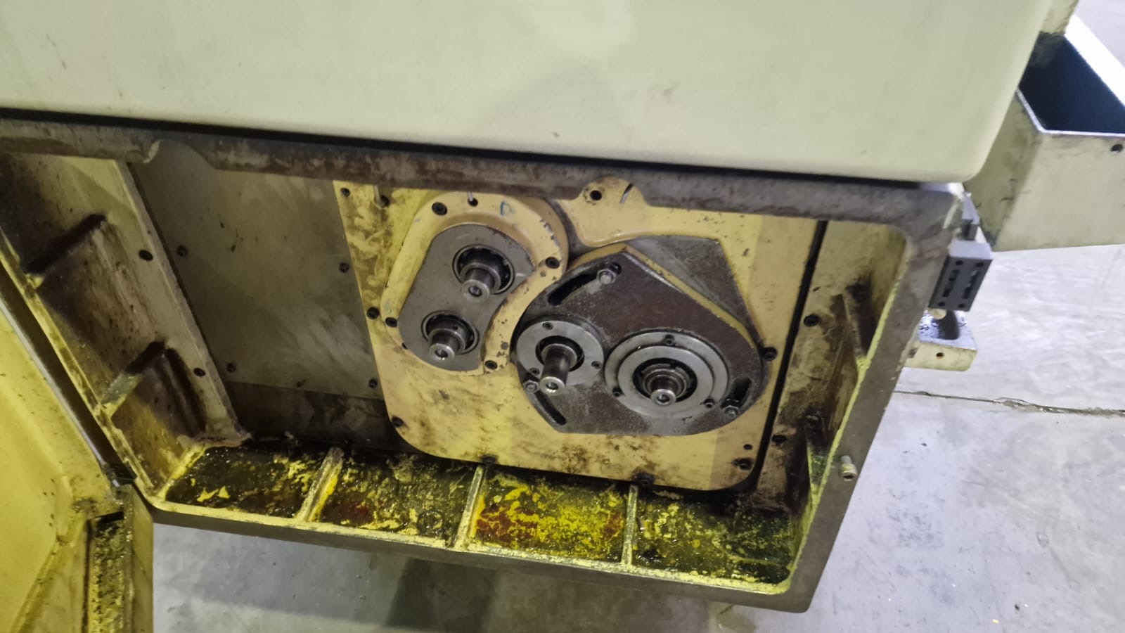 Usato Dentatrice a creatore PFAUTER PA 300 shobber