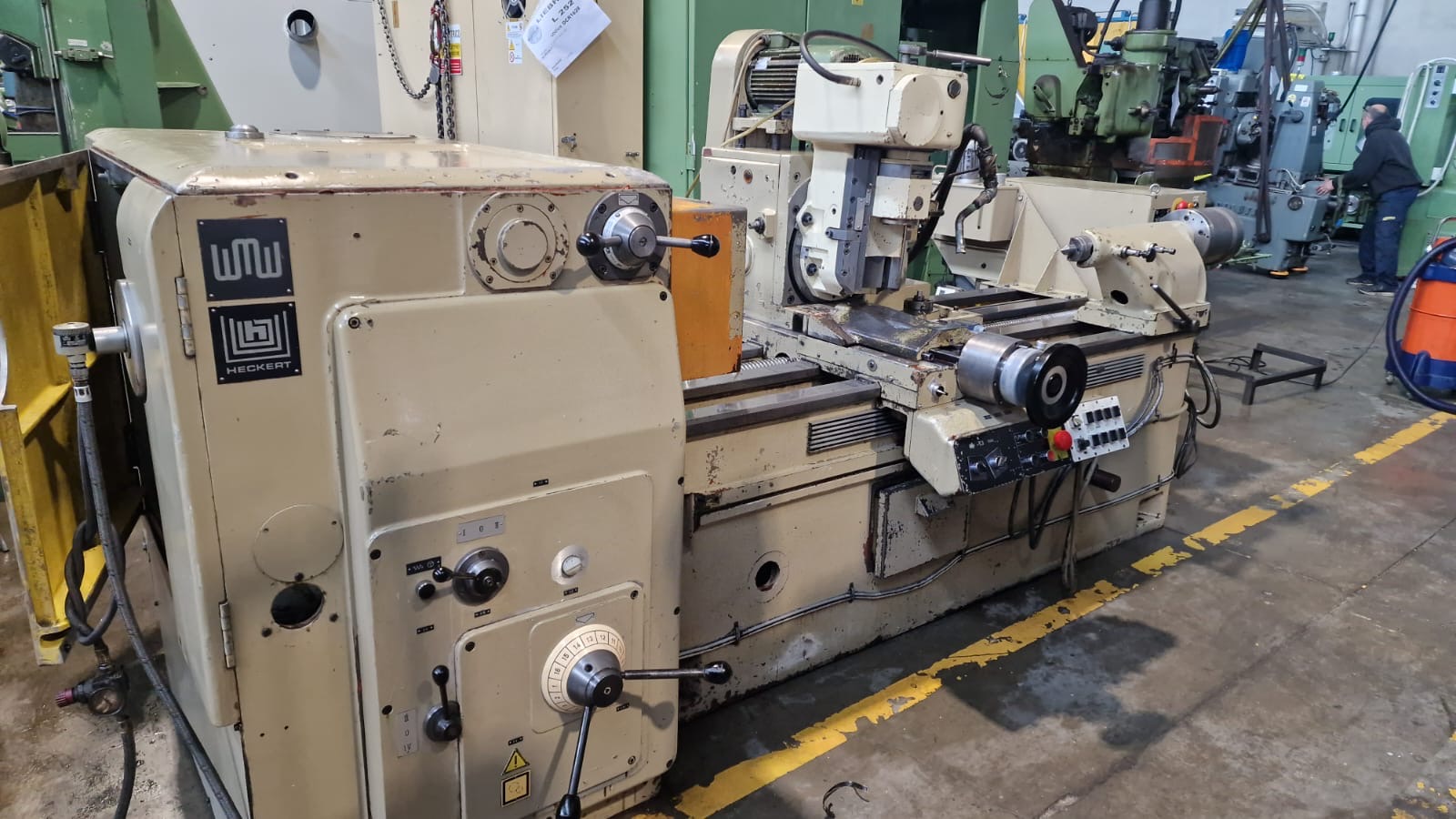 Usato Fresatrice per viti e filetti HECKERT ZFWVG 250x1250