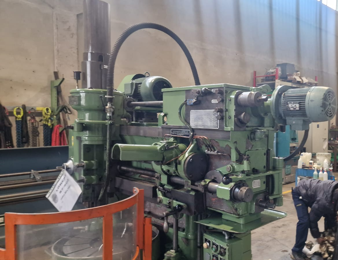 Usato Dentatrice a coltello LORENZ S7/500