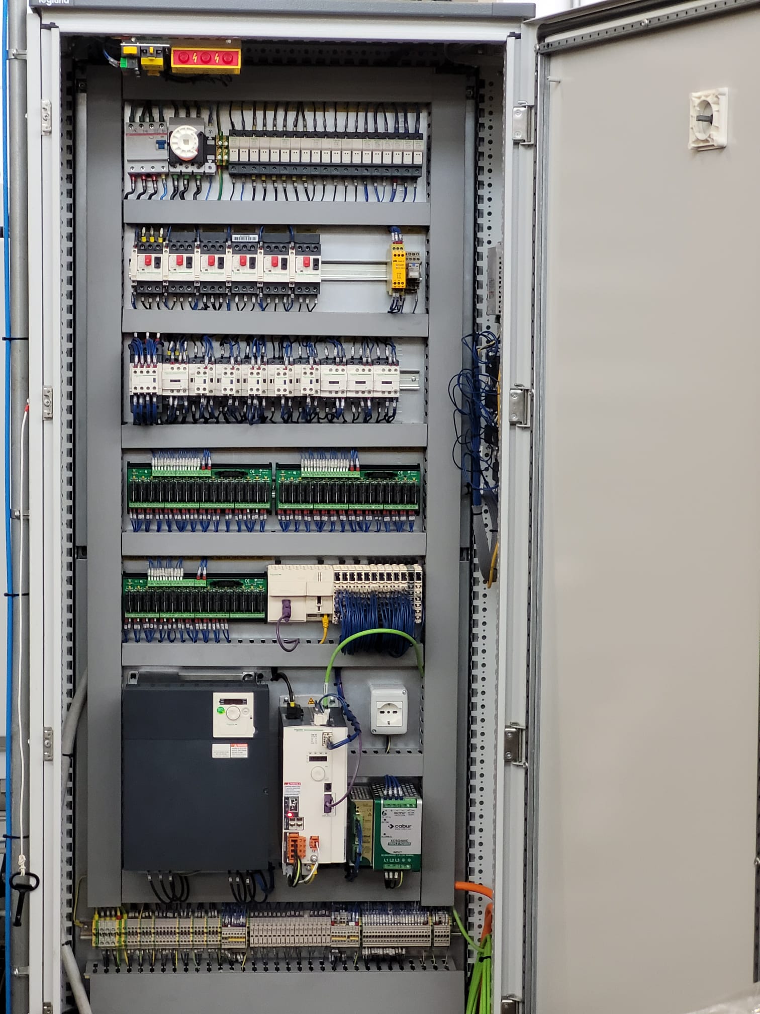 Usato Dentatrice a creatore LIEBHERR L200