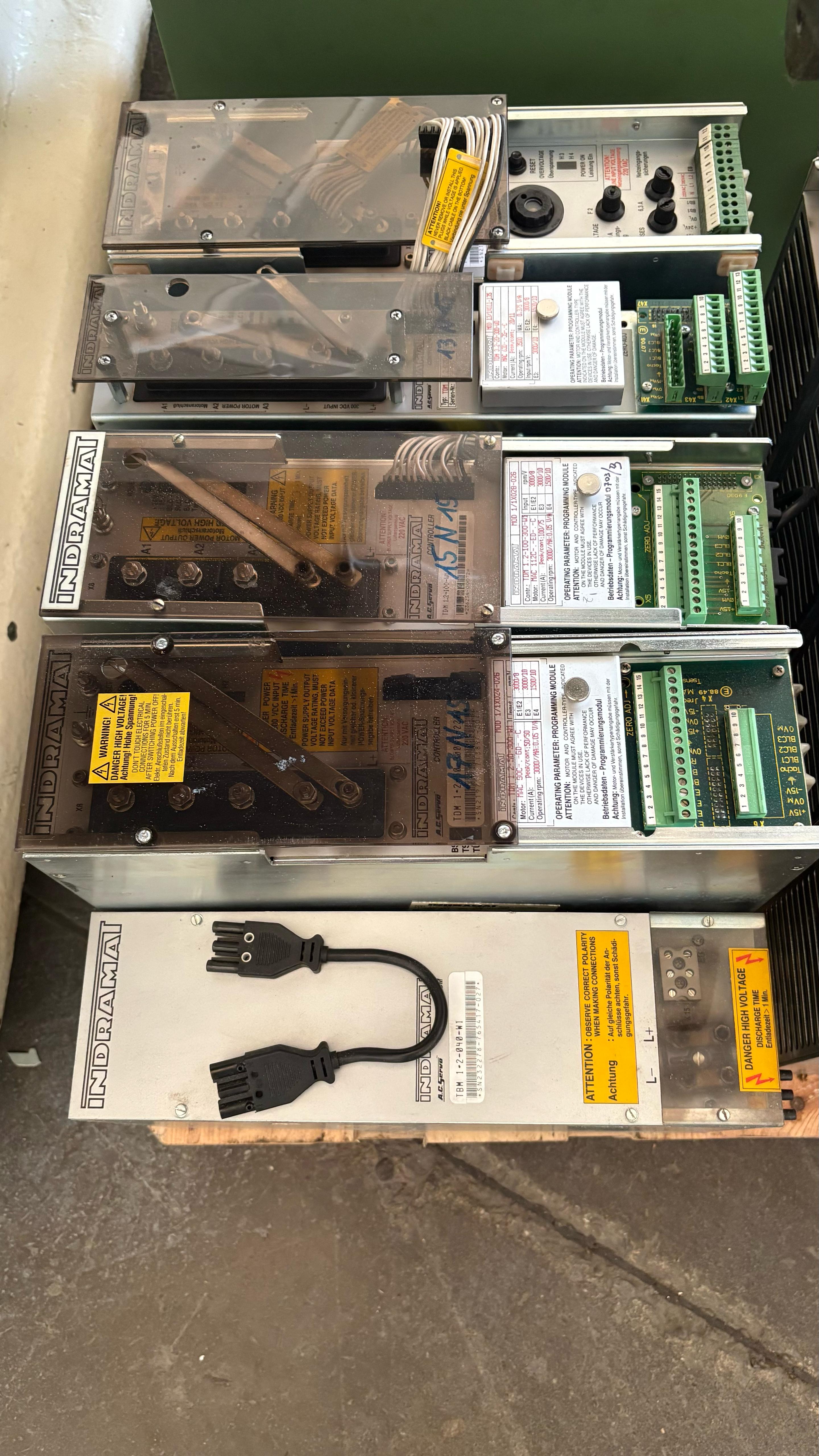 Usato  RICAMBI PER LIEBHERR LC 752 CNC AZIONAMENTI E VIDEO