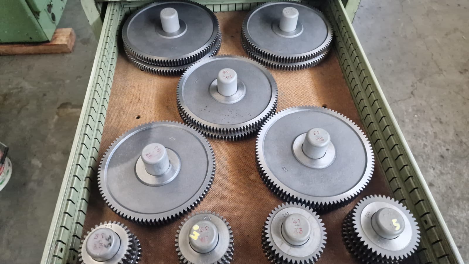 Usato Rettifica per filetti e viti senza fine REISHAUER US