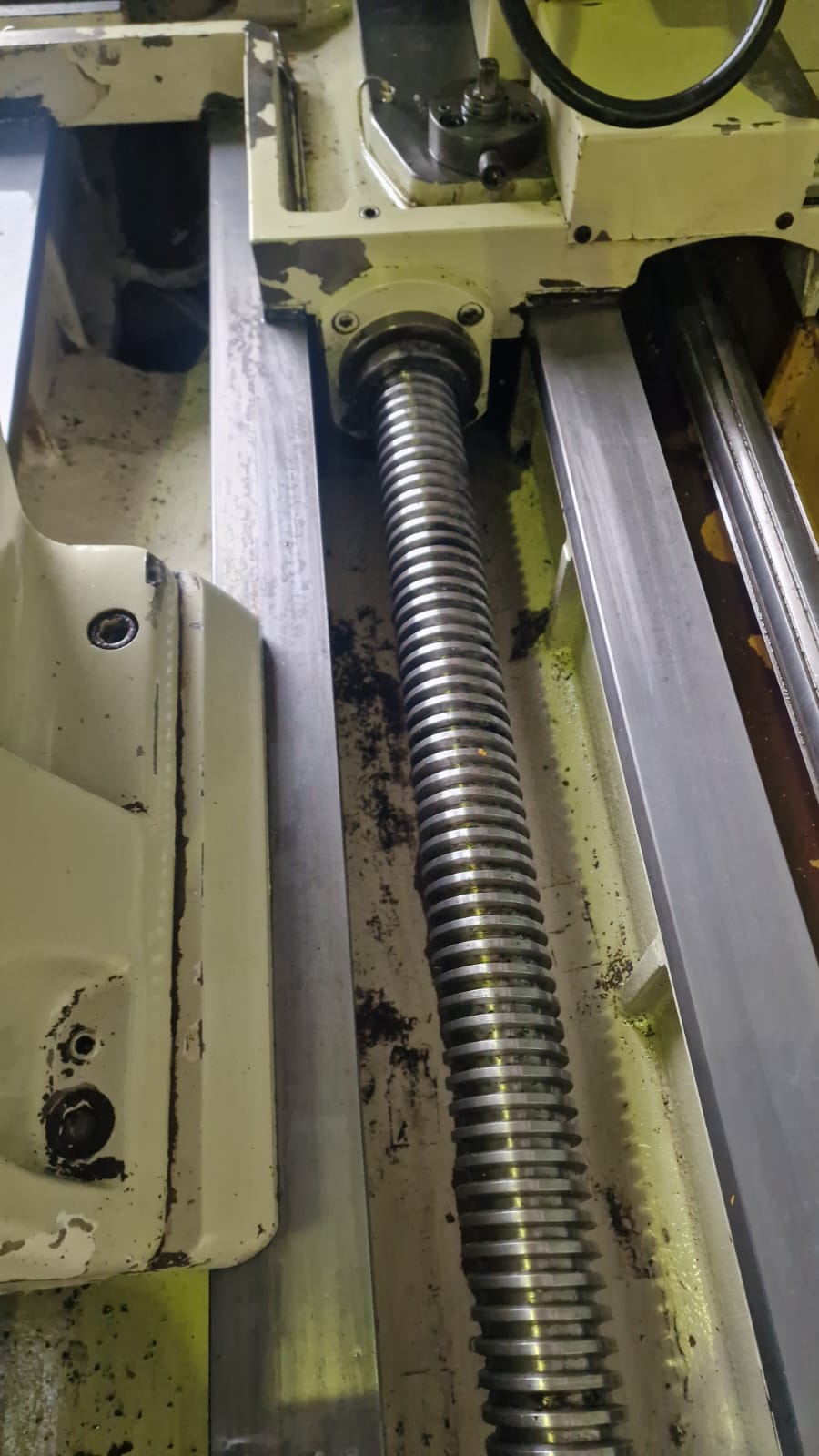 Usato Fresatrice per viti e filetti HECKERT ZFWVG 250x800