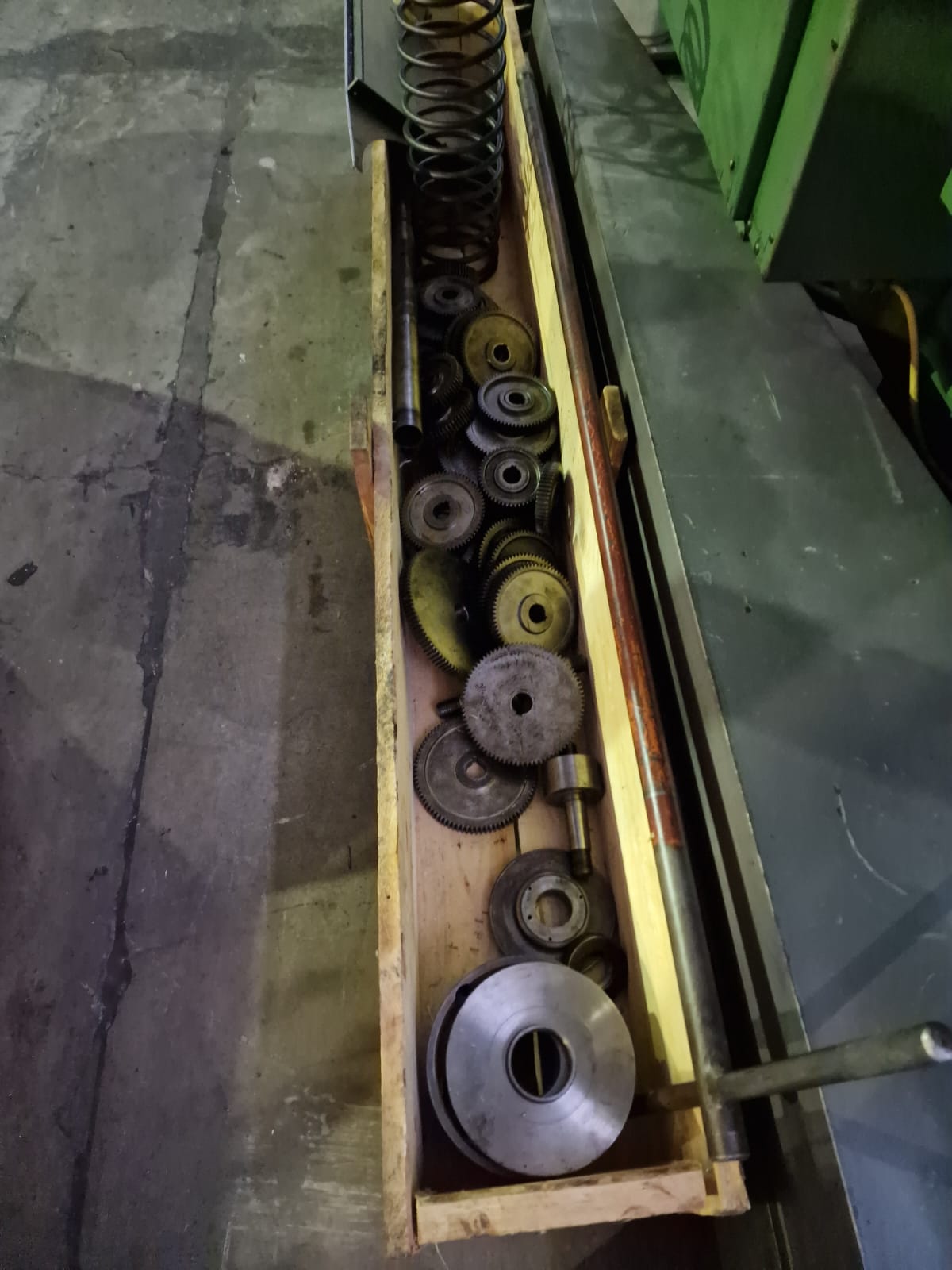 Usato Dentatrice a coltello LORENZ S8/630