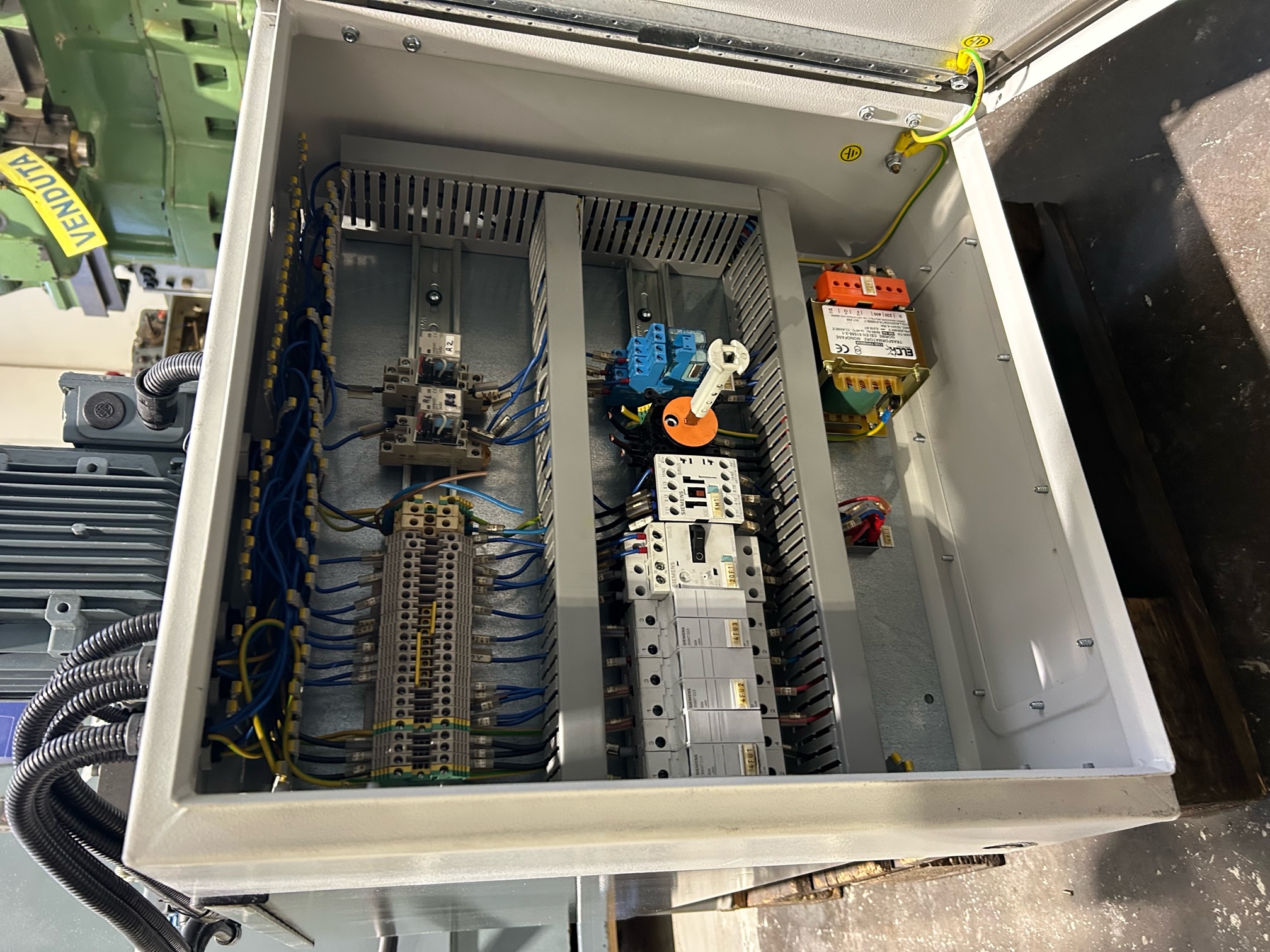 Usato Stozzatrice CABE 350