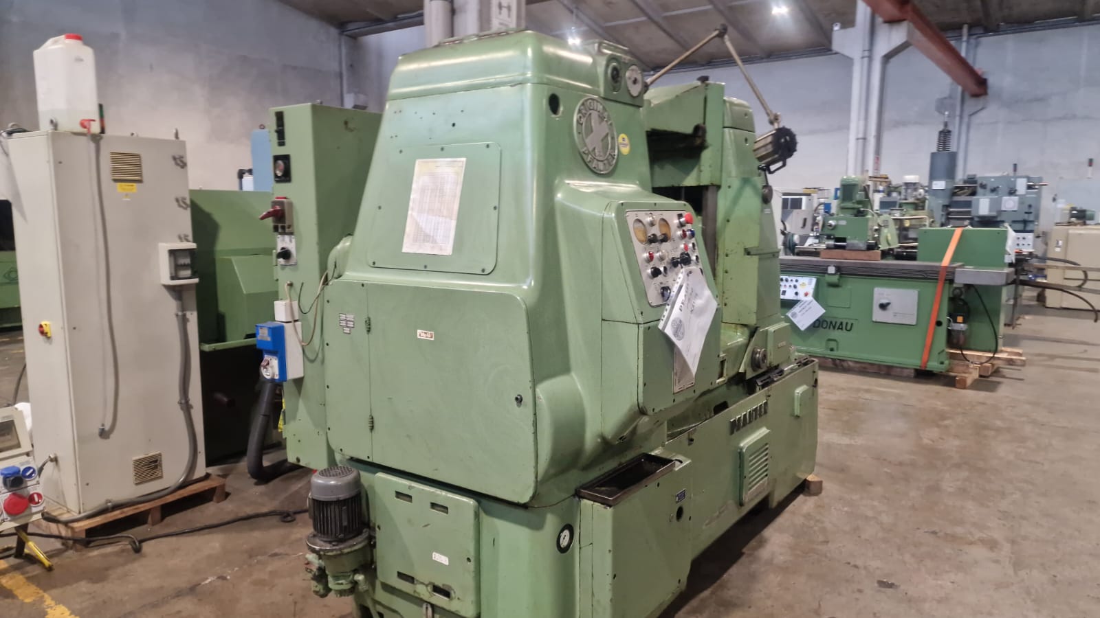 Usato Dentatrice a creatore PFAUTER P 630