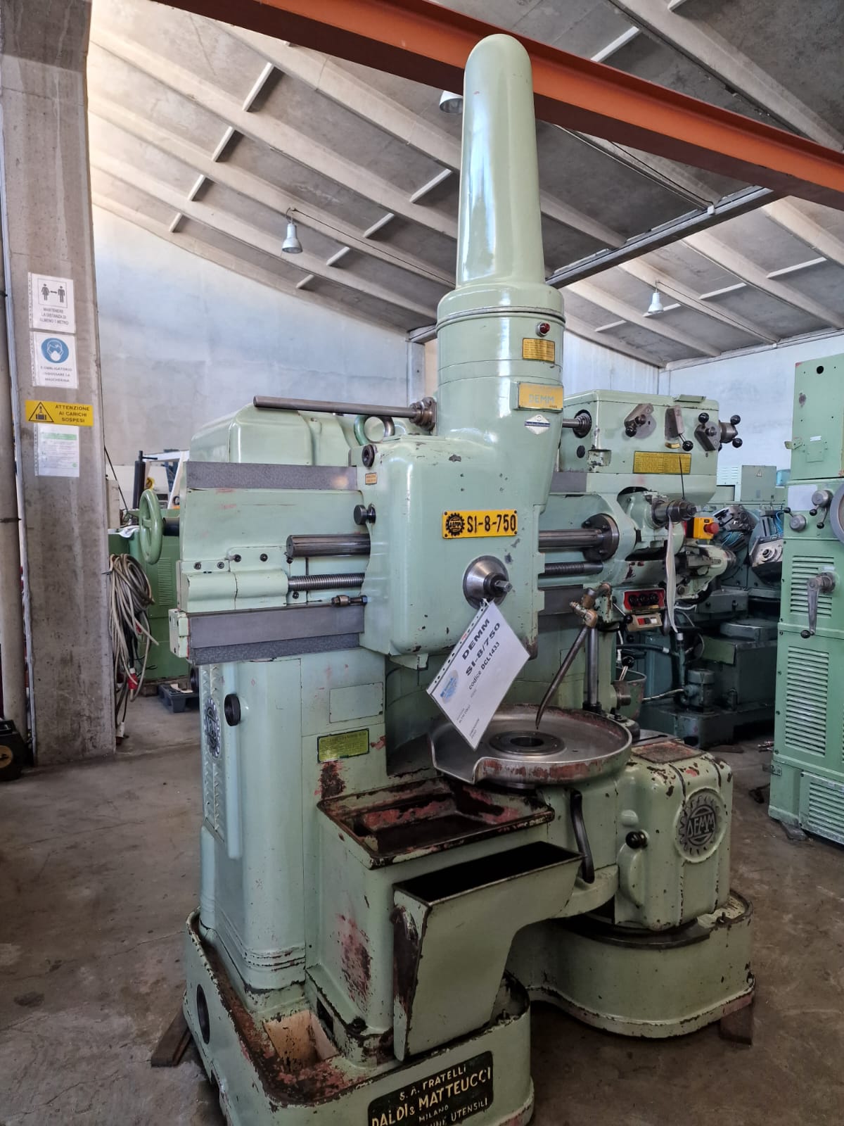 Usato Dentatrice a coltello DEMM SI 8/750