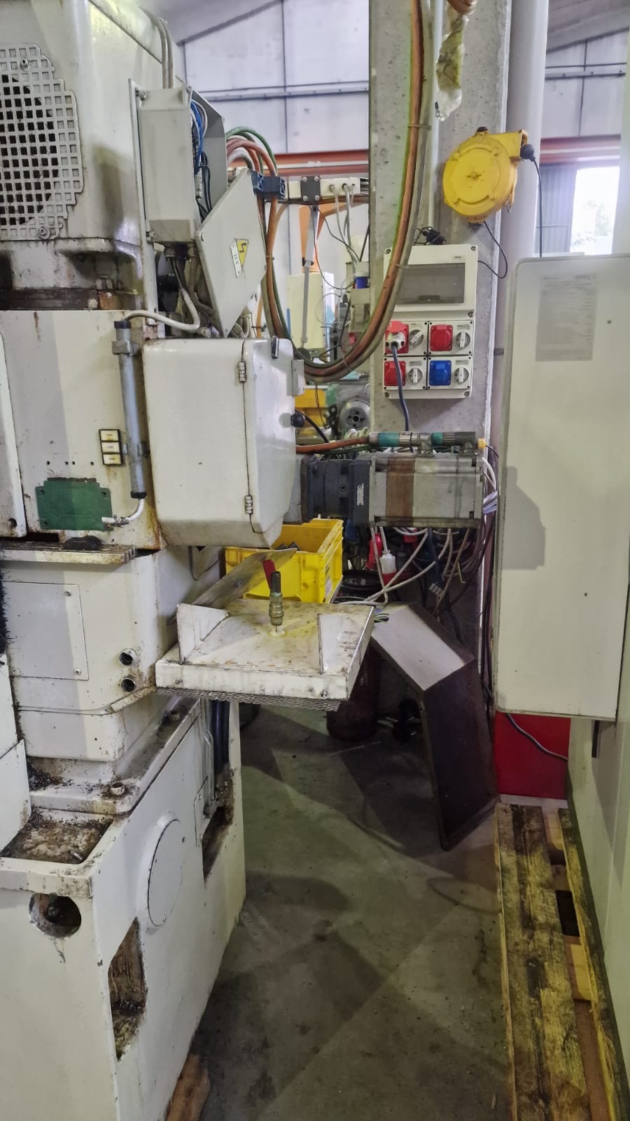 Usato Dentatrice a creatore PFAUTER PA 300 shobber