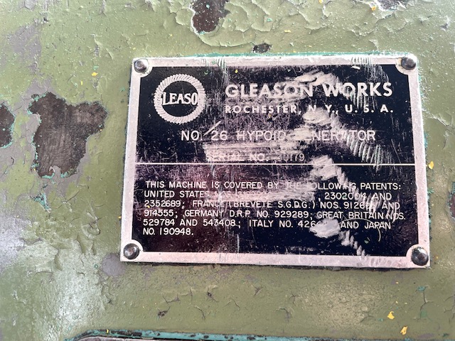 Usato Dentatrice per ingranaggi conici spiral GLEASON 26