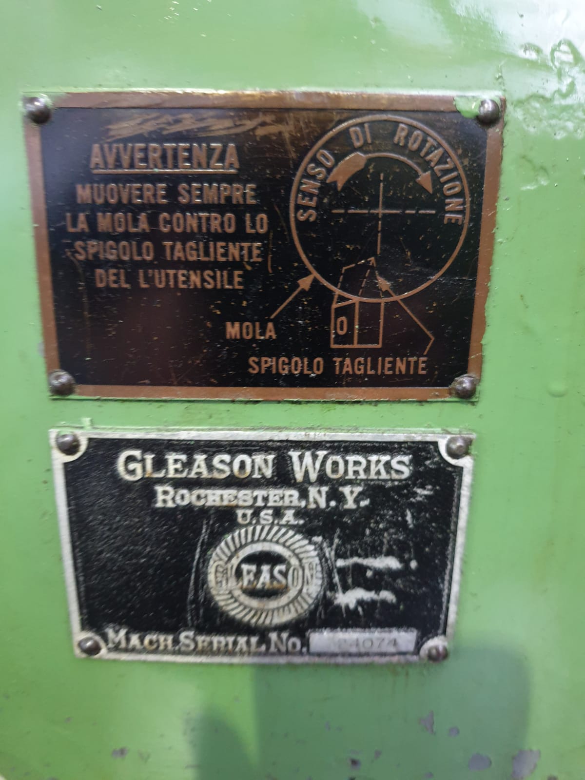 Usato Affilatrice per lame GLEASON 104