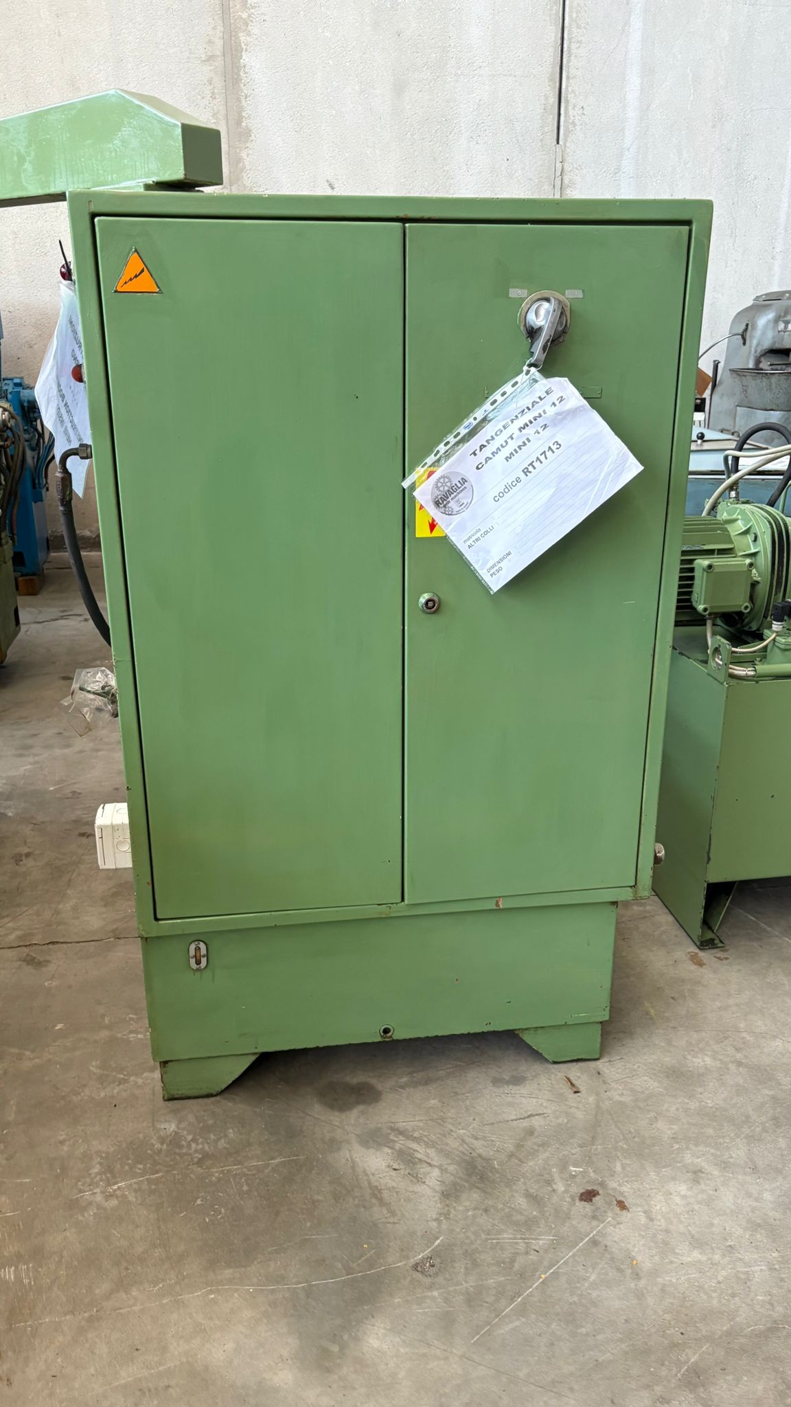 Usato Rettifica tangenziale CAMUT MINI 12 1200X400