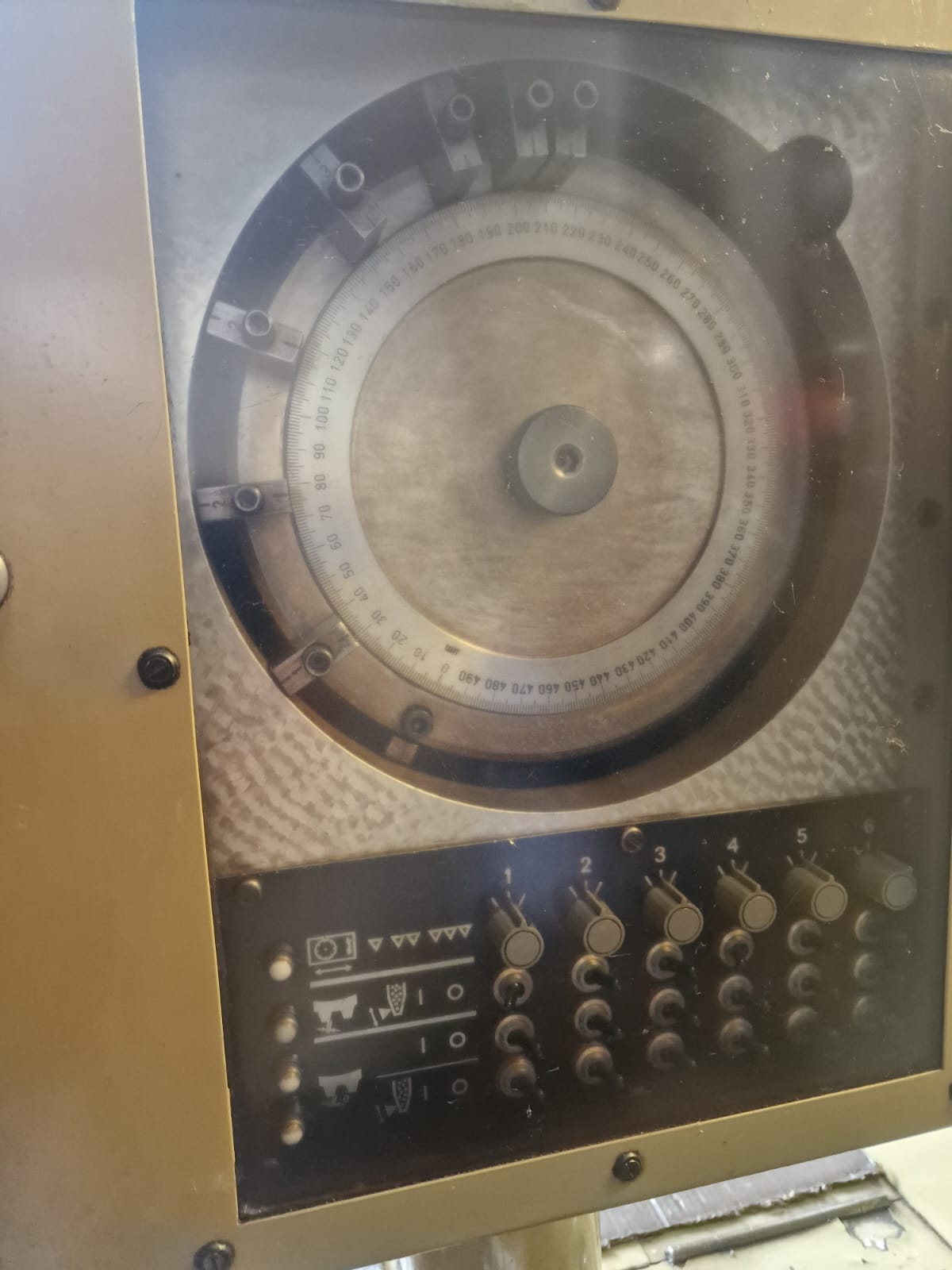 Usato Rettifica per ingranaggi NILES ZSTZ 630 C3P