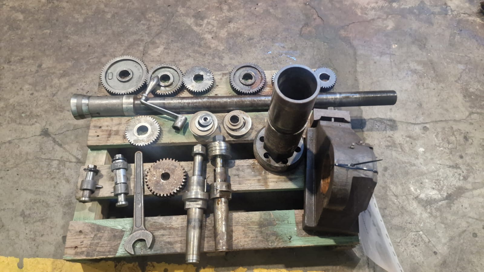 Usato Fresatrice per viti e filetti PFAUTER SF 1