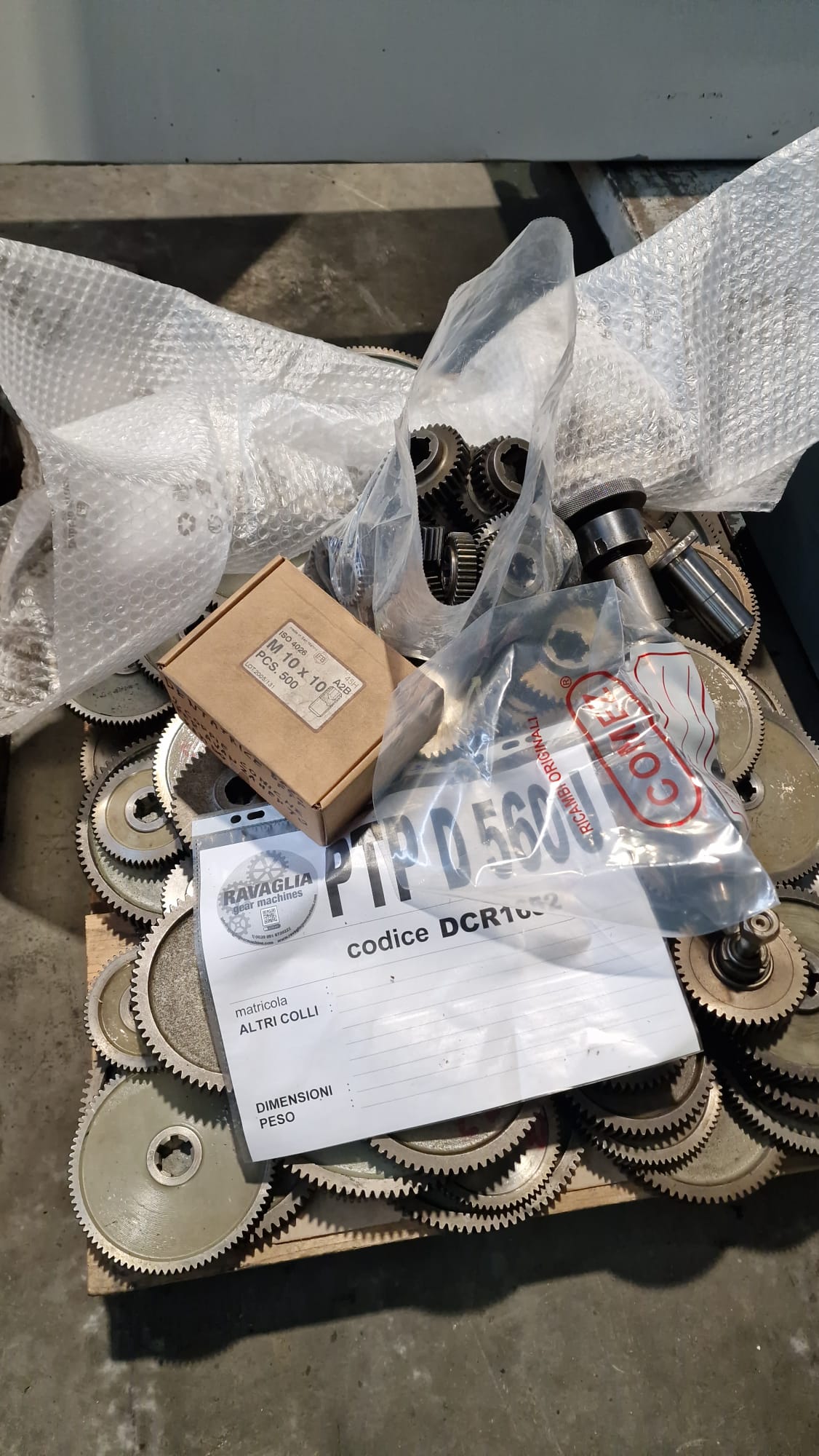 Usato Dentatrice a creatore PTP D560-UA