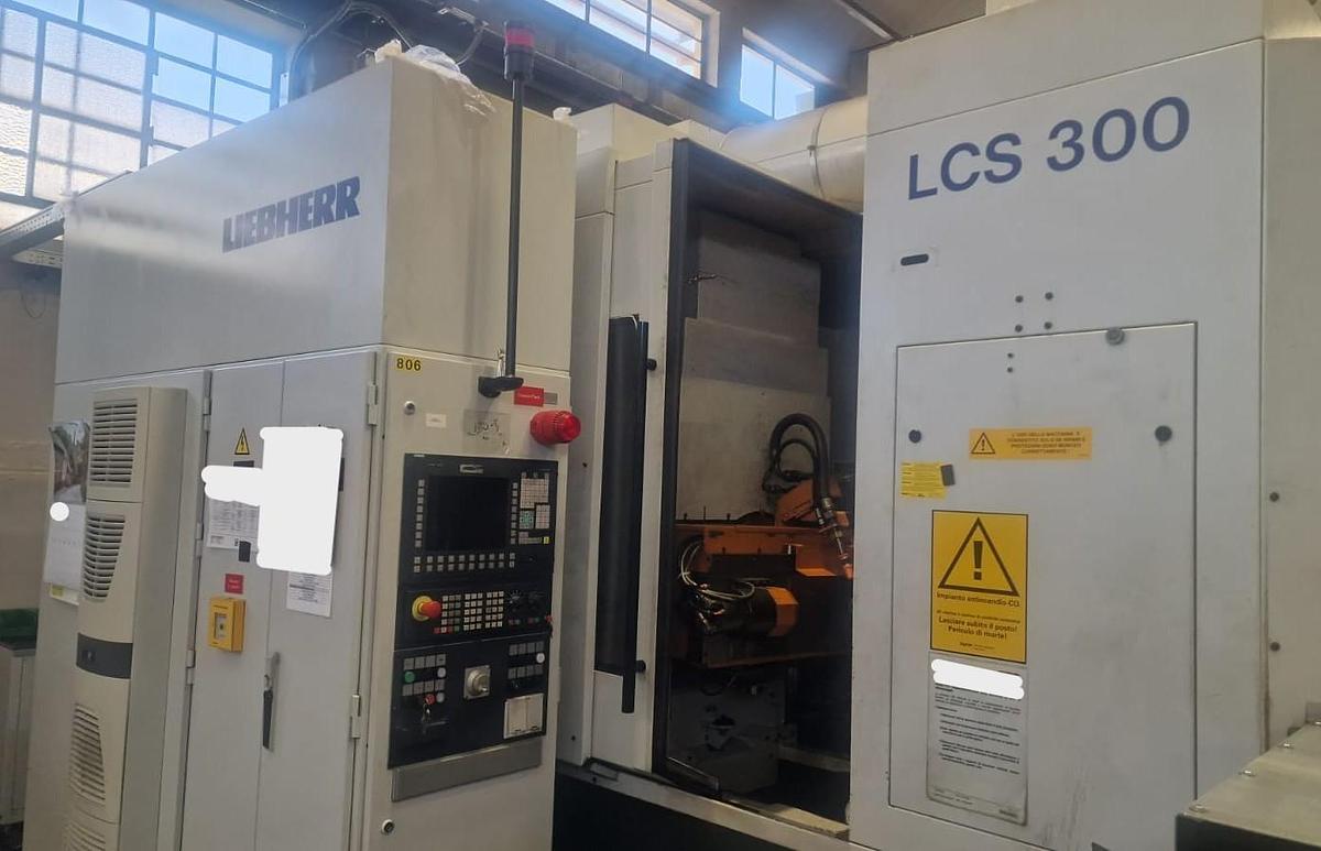 Usato Rettifica per ingranaggi LIEBHERR LCS 300