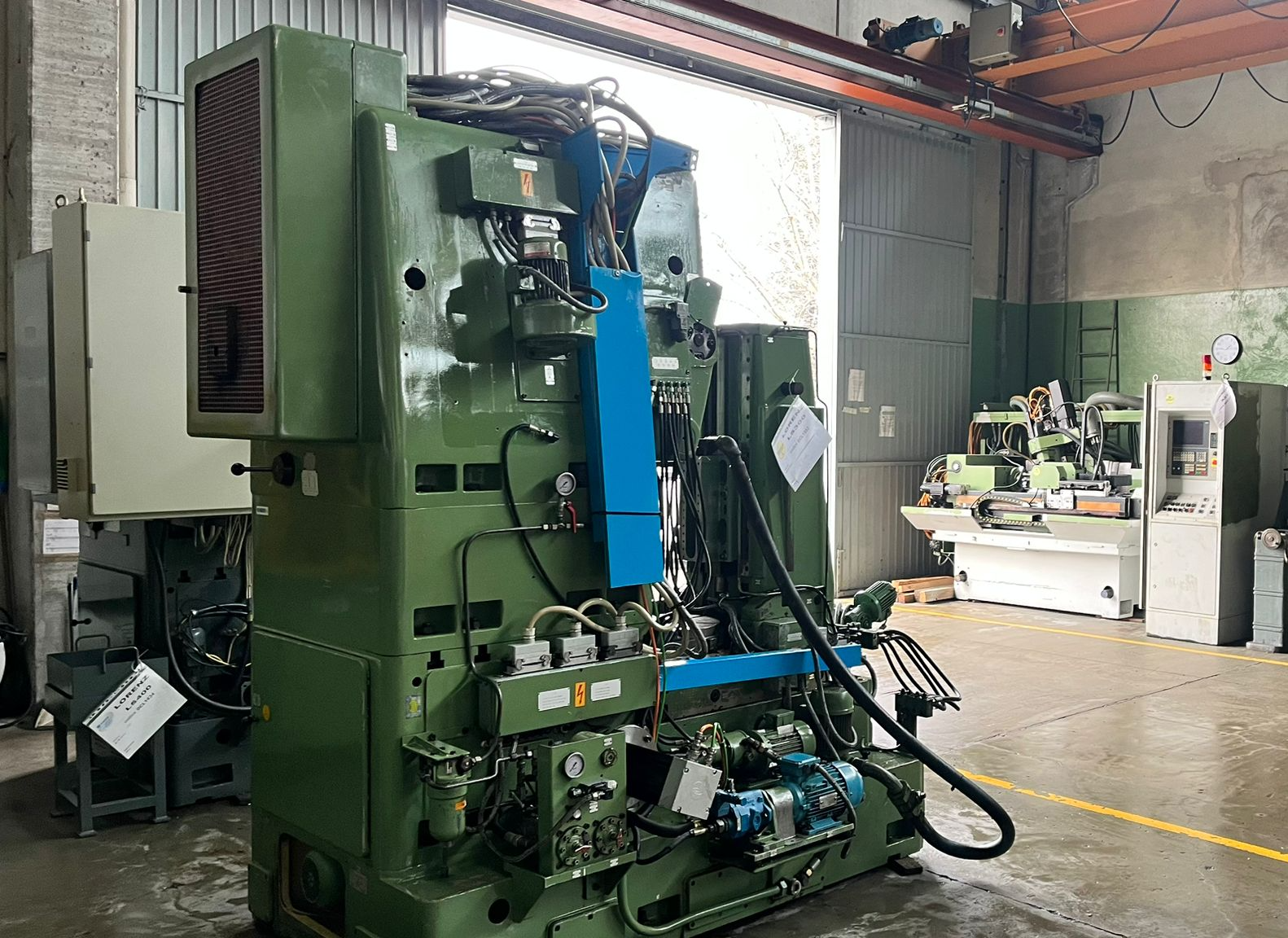 Usato Dentatrice a coltello LORENZ LS 300