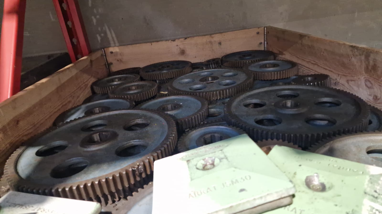 Usato Dentatrice a creatore LIEBHERR L 200