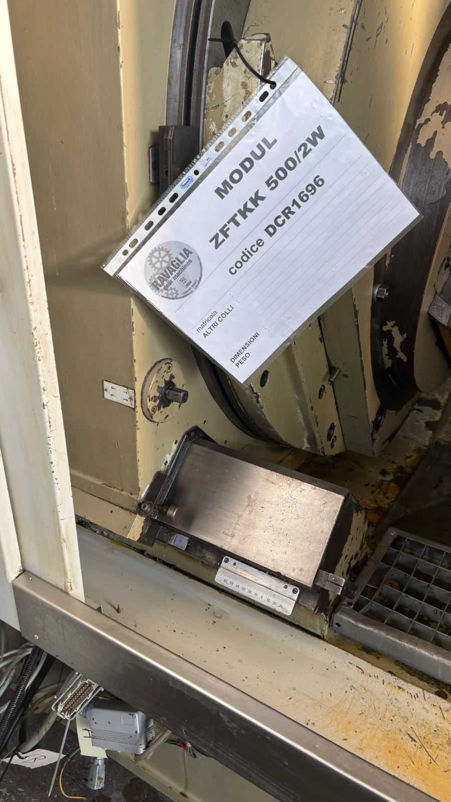 Usato Dentatrice per ingranaggi conici spiral MODUL ZFTKK 500/2 W