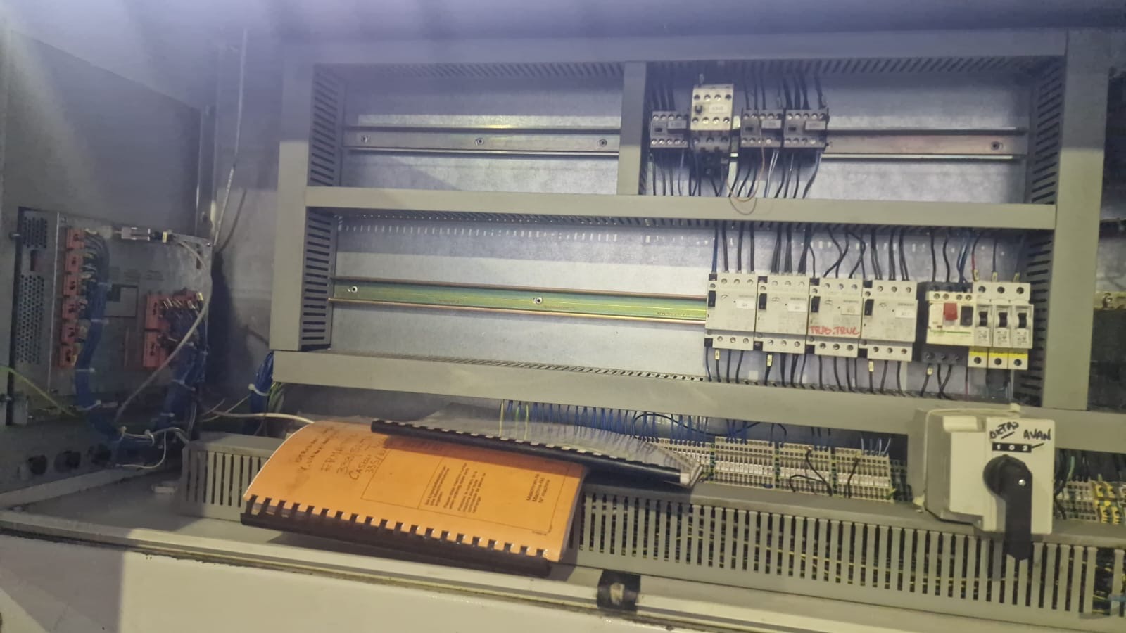 Usato Segatrice KASTO SSB 260 VA