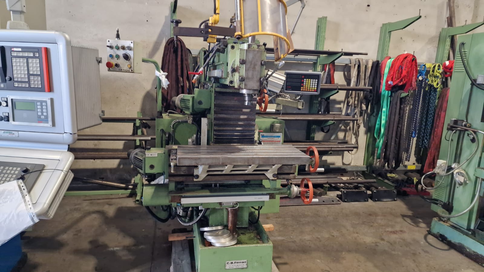 Usato Fresatrice visualizzata 3 assi CB FERRARI 