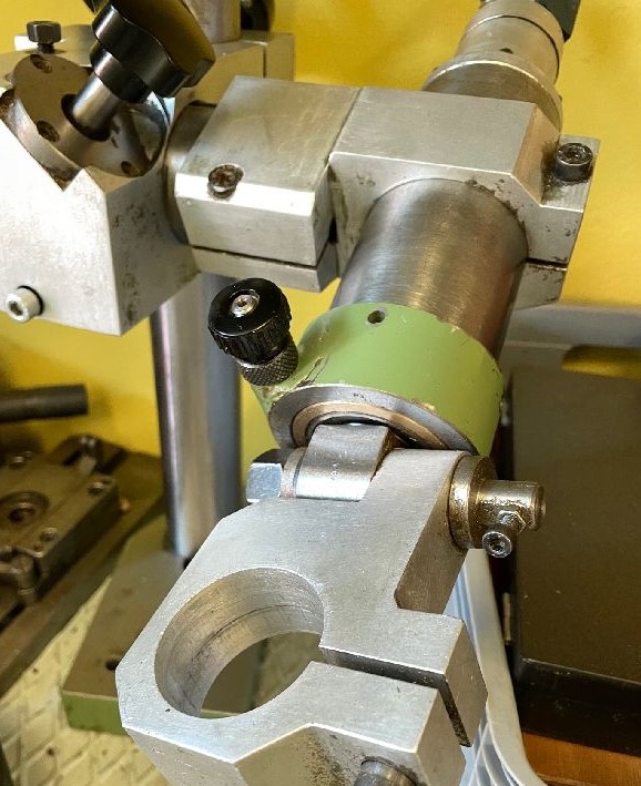 Usato Unità di smussatura pneumatica regolabile per Smussatrici