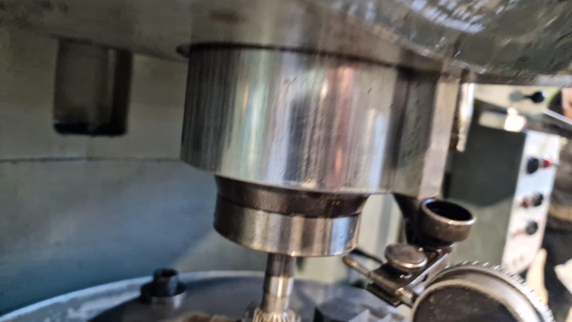 Usato Dentatrice a coltello LORENZ S8/630