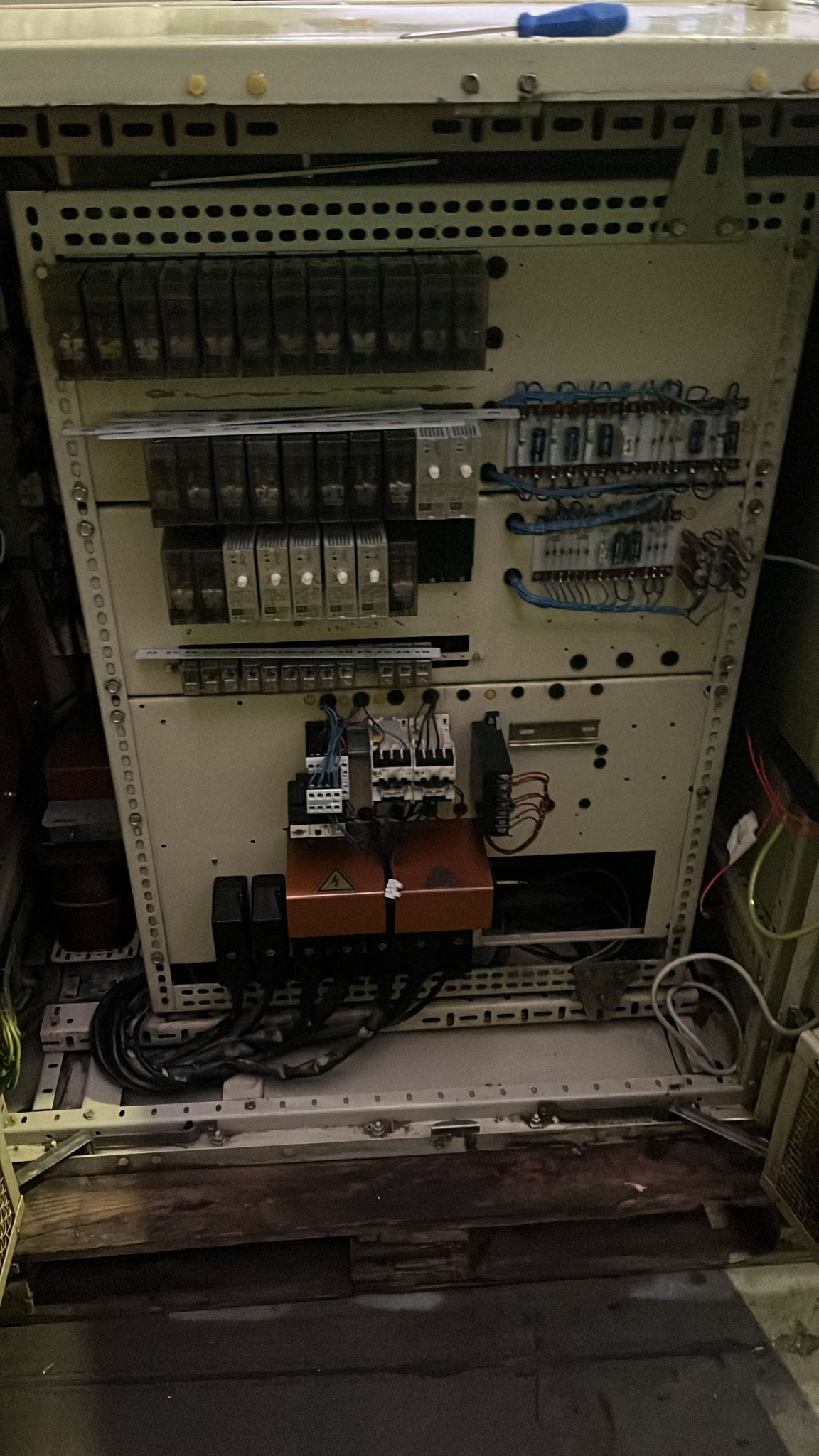 Usato Fresatrice per viti e filetti HECKERT ZFWVG 250x800