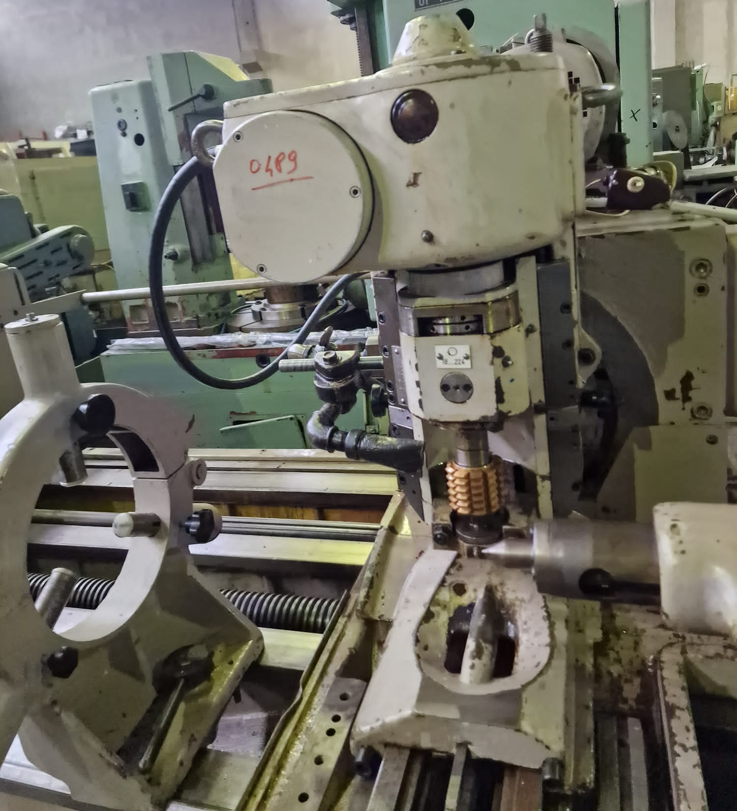 Usato Fresatrice per viti e filetti HECKERT ZFWVG 250x2000