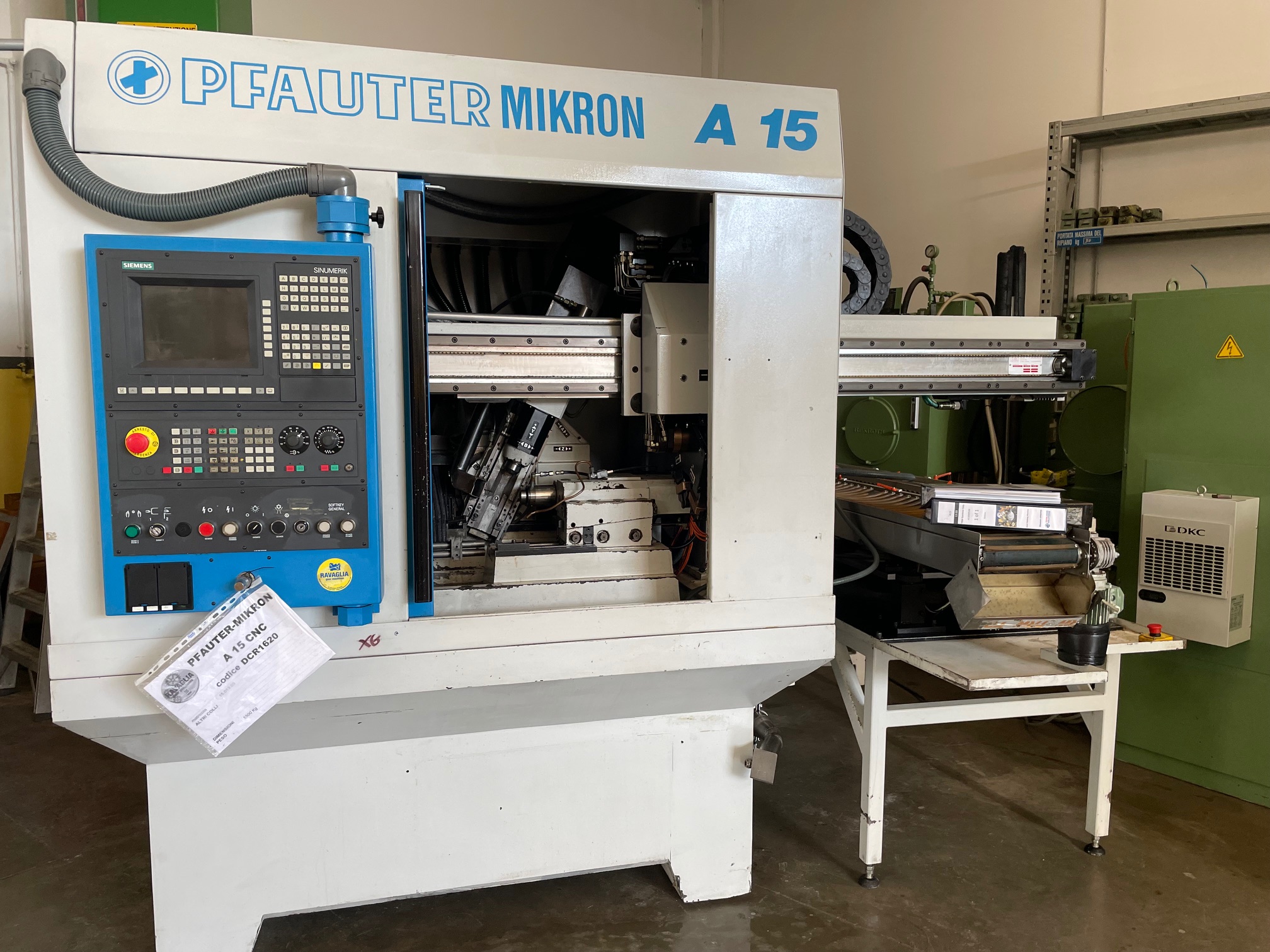 Usato Dentatrice a creatore PFAUTER MIKRON A 15 CNC