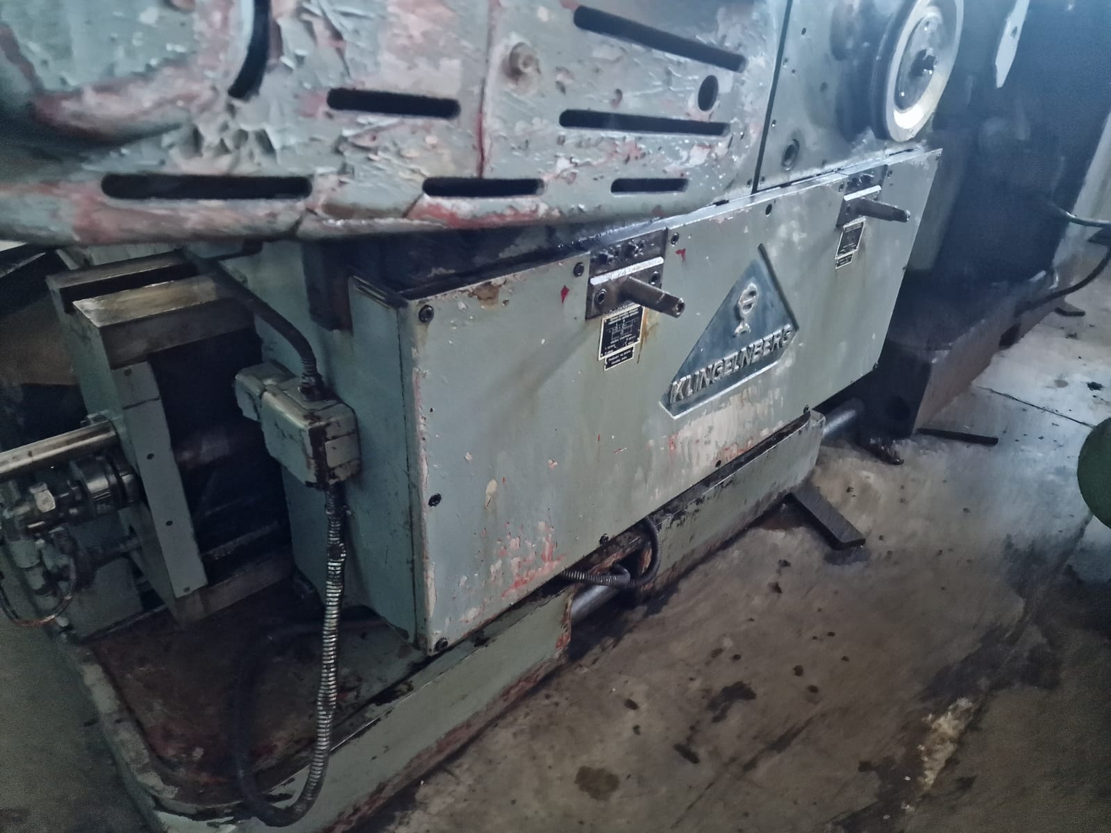 Usato Dentatrice per ingranaggi conici diritti KLINGELNBERG BF 201