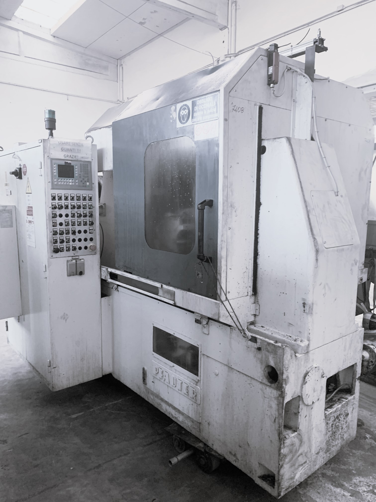 Usato Dentatrice a creatore PFAUTER PA 300