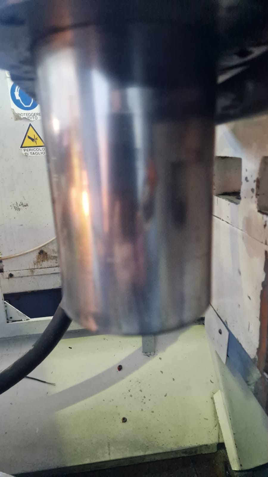 Usato Dentatrice a coltello LORENZ LS 420