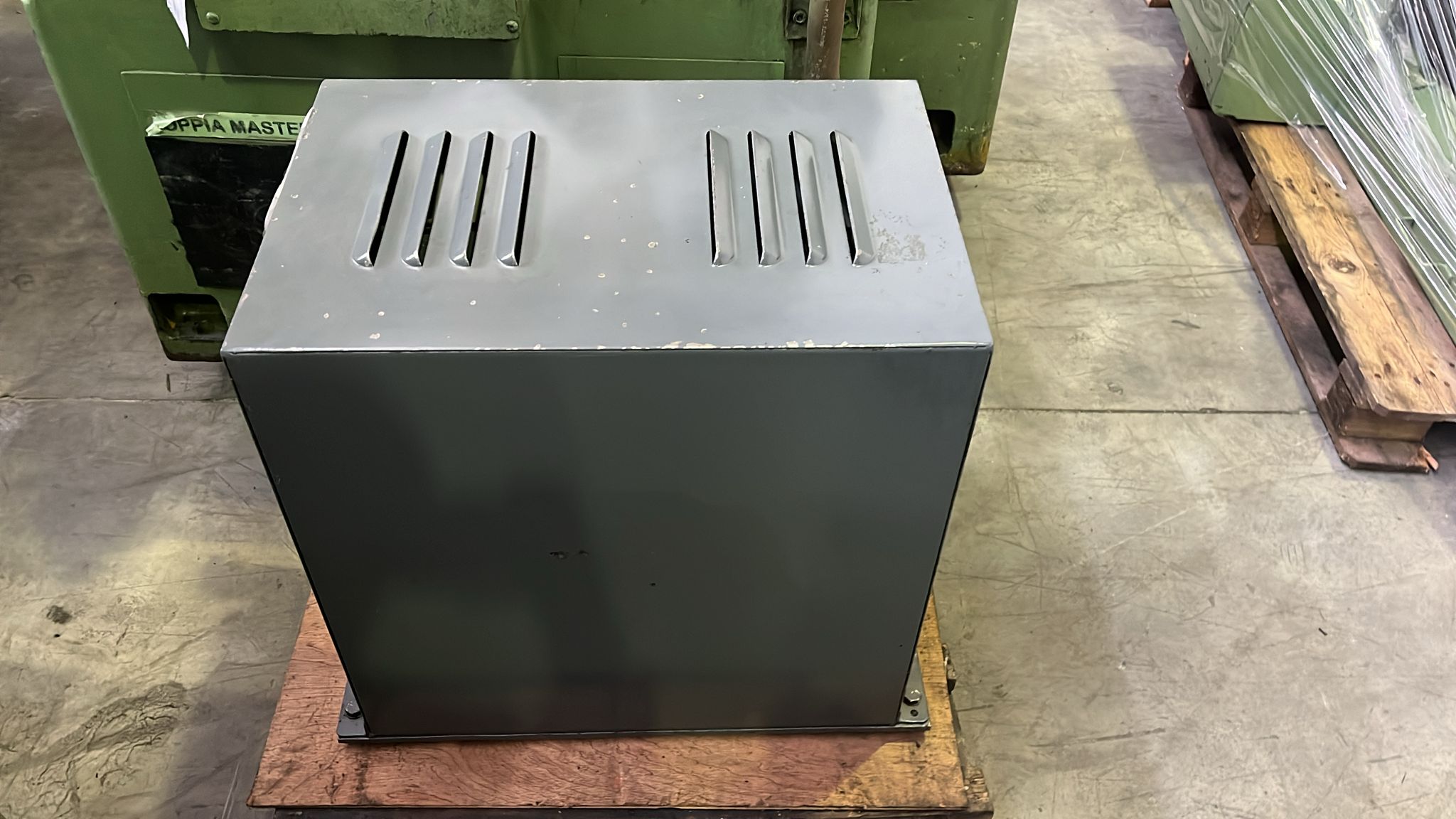 Usato Dentatrice a coltello LORENZ LS 400