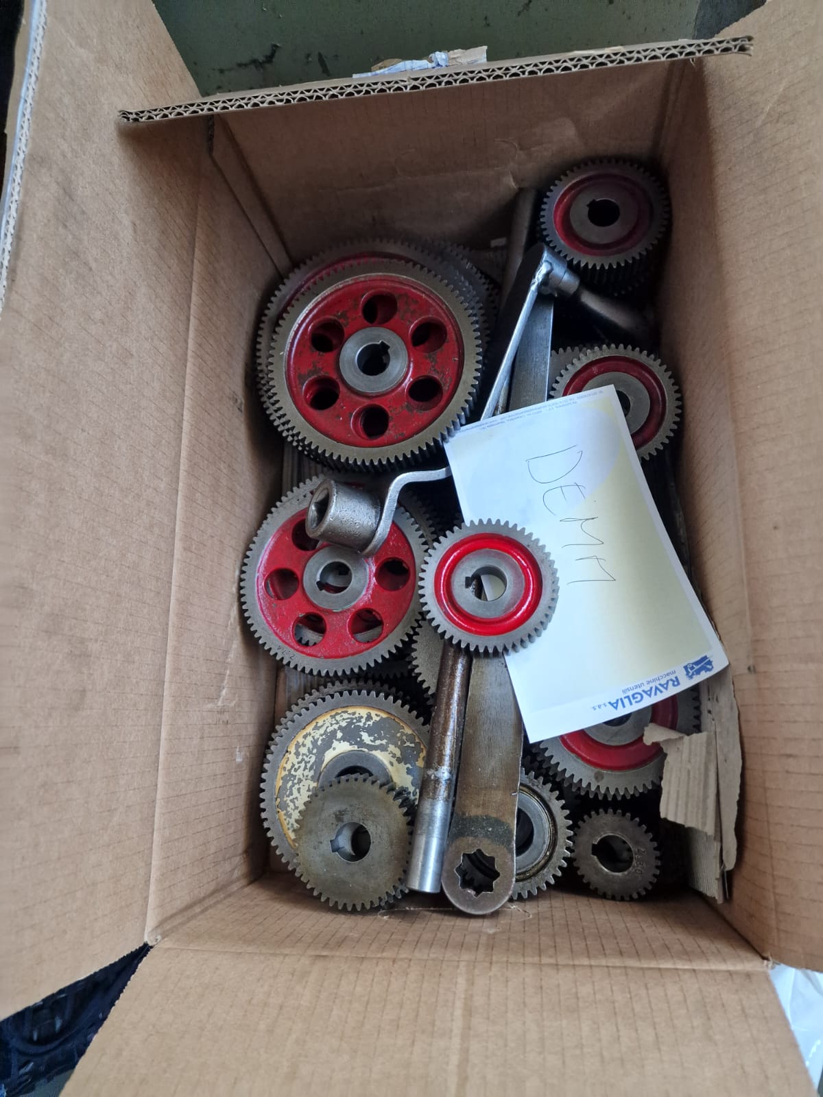 Usato Dentatrice a coltello DEMM SI 8/750