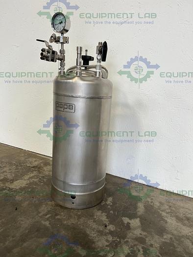 Used Pope Scientific  17 Liter Pressure Vessel 100 PSI at 100°F w/ Gauge & Dip Tube