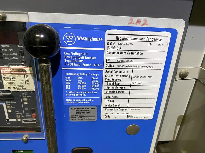 Used CUTLER HAMMER 3000 / 4500 KVA DRY TYPE TRANSFORMER W/ BREAKERS AND SWITCH