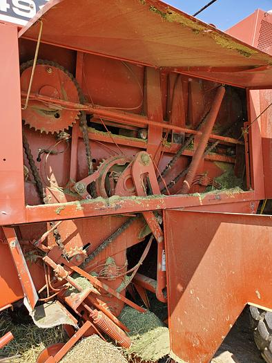 Used 2006 Hesston 4910 Baler w/ Accumulator ** 32k Bales **