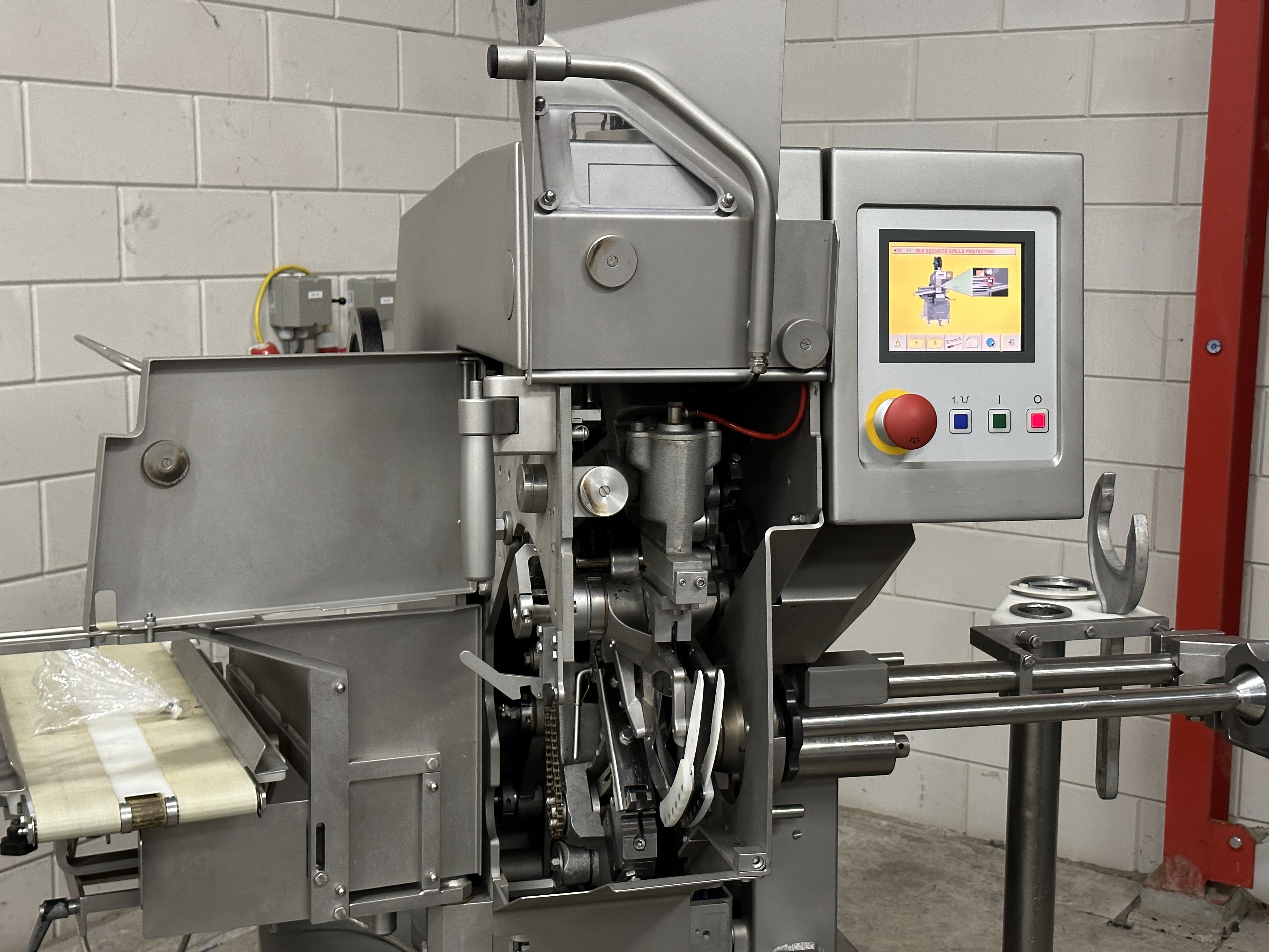 Used Polyclip FCA 3463