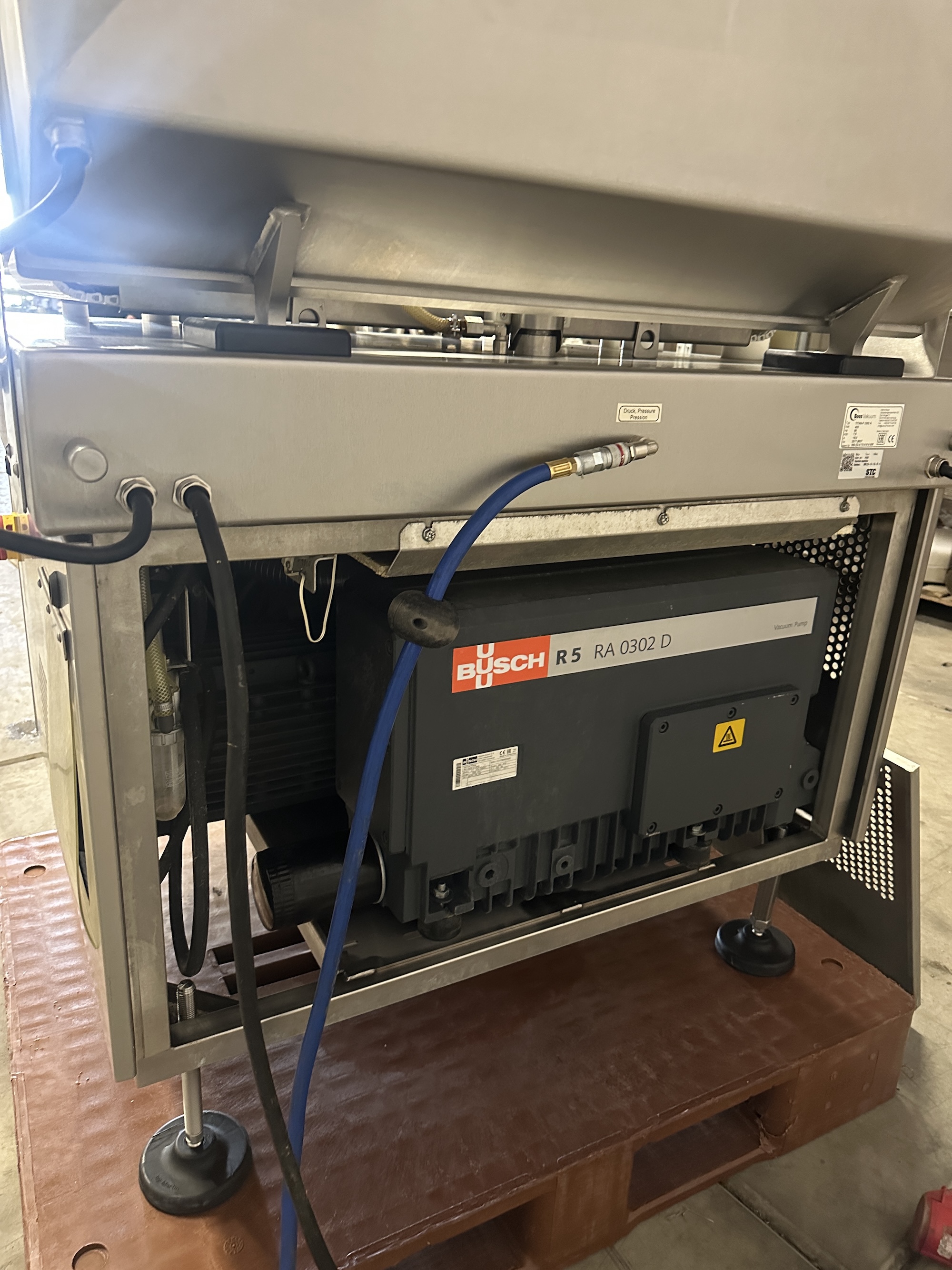 Used 2017 Boss Titan F-1000 Automatic