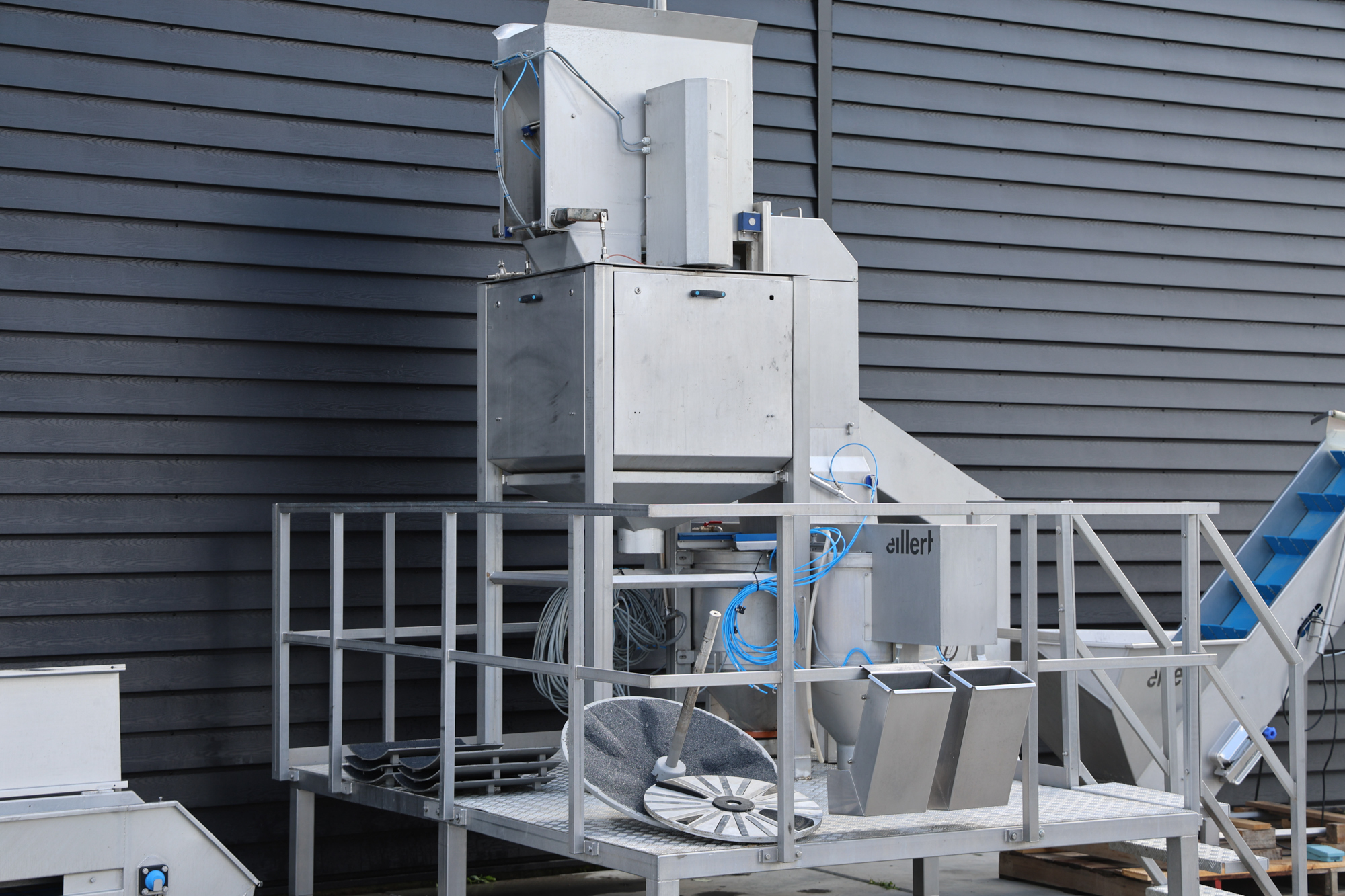 Used 2018 Eillert APM800 and B25 Full potato peeling and cutting line