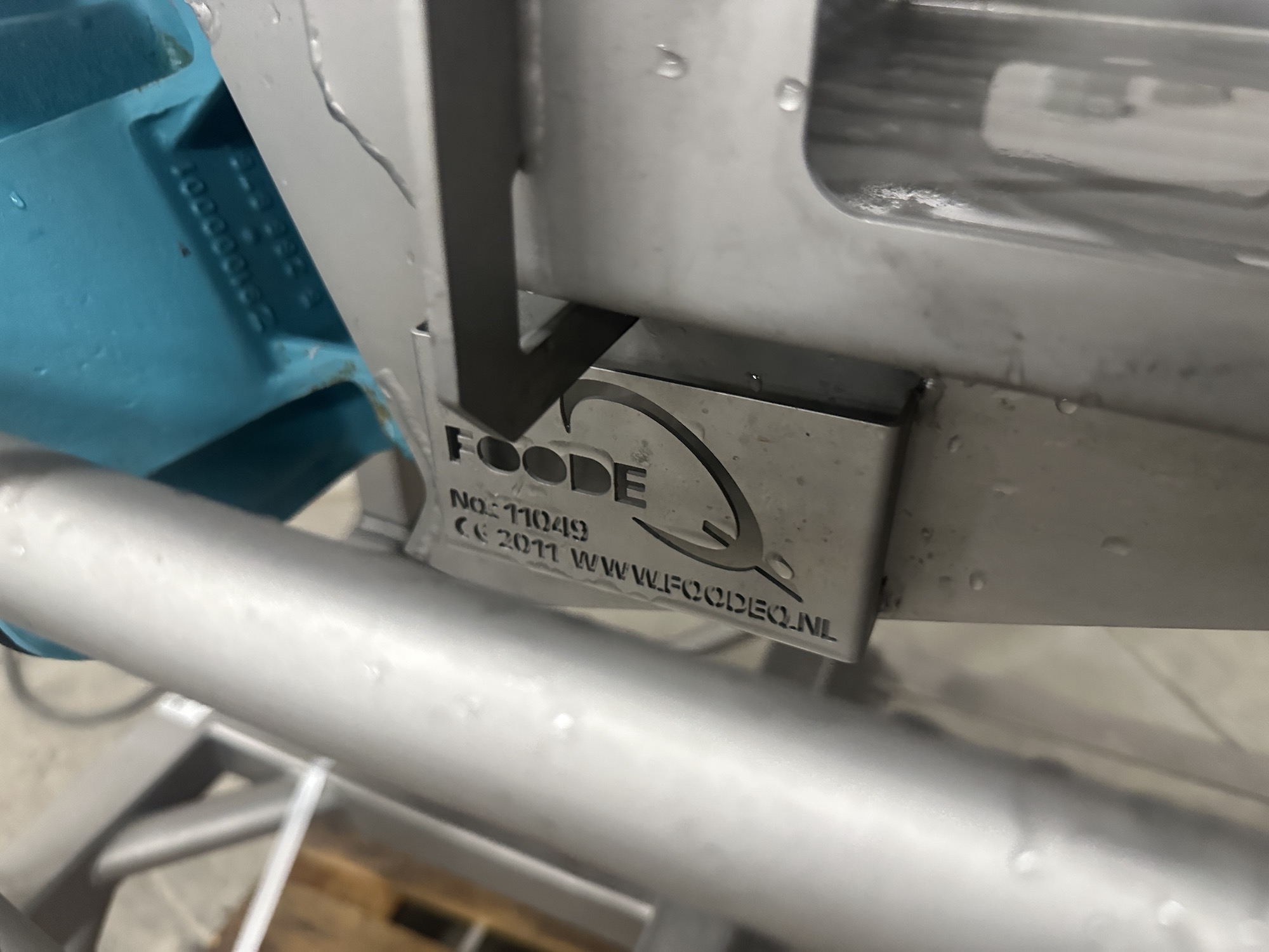 Used 2011 FoodeQ Vibratory feeder