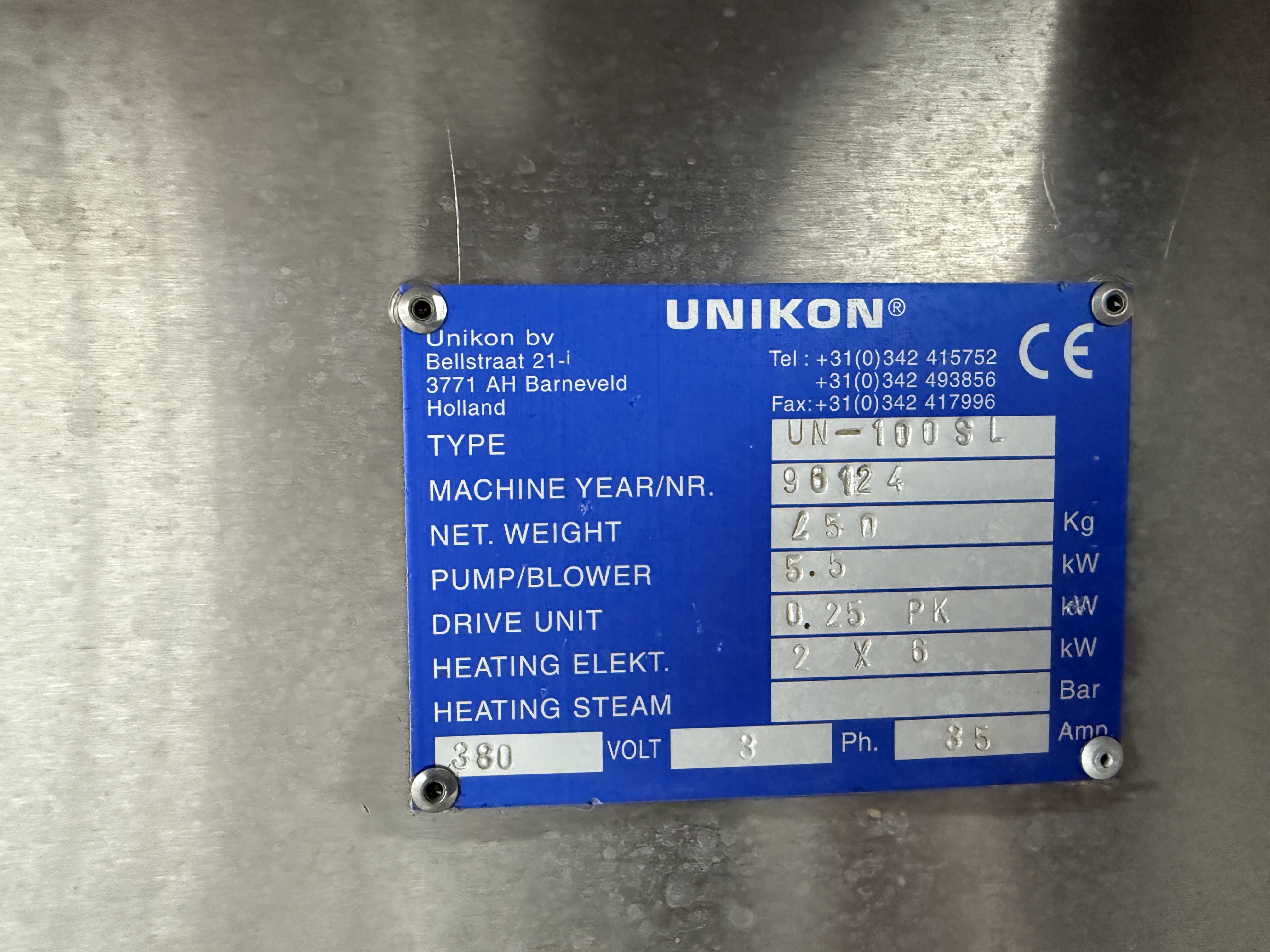 Used Unikon Crate washer compact with heating